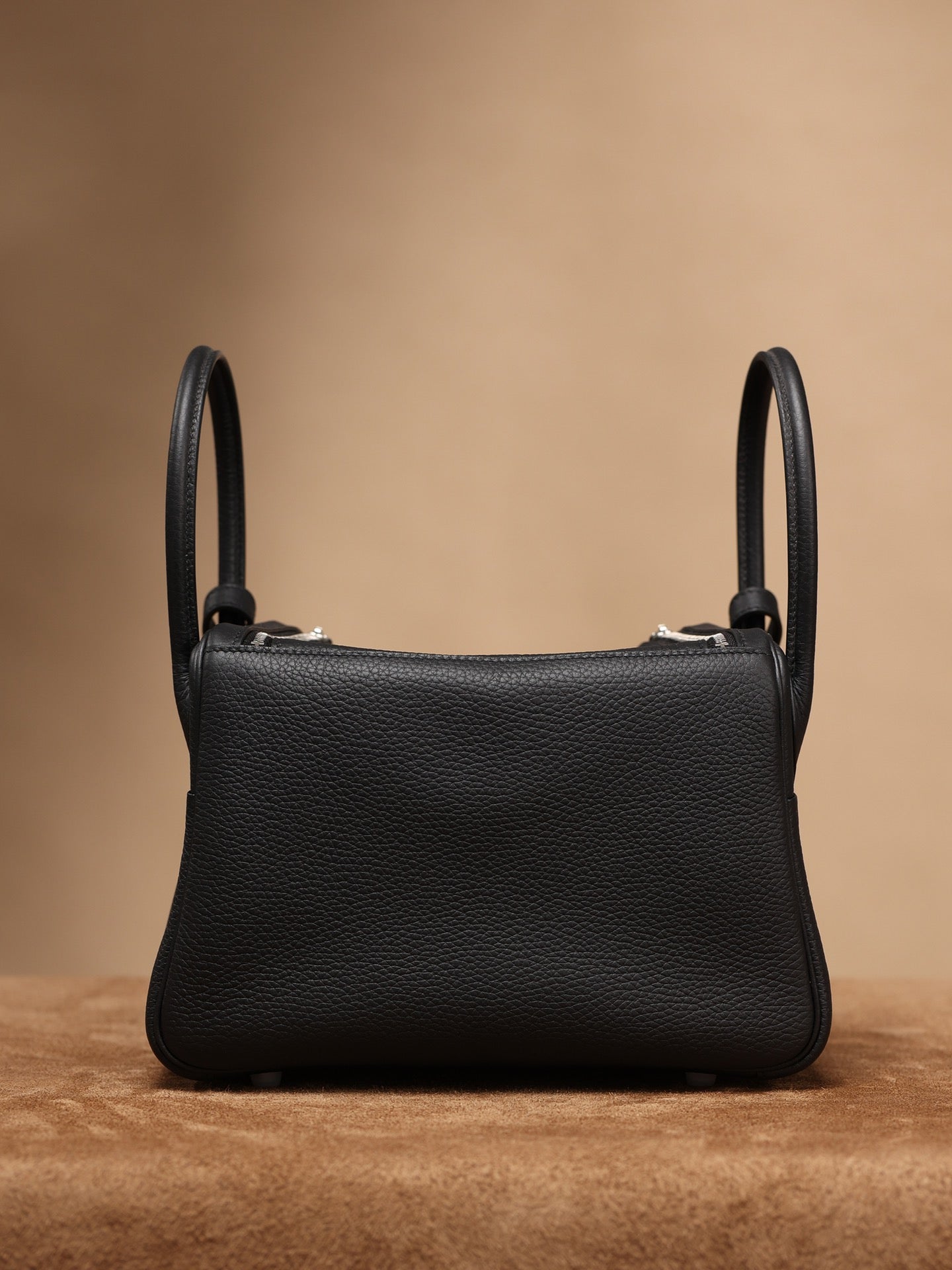 Hermès Lindy 26 Shoulder bag