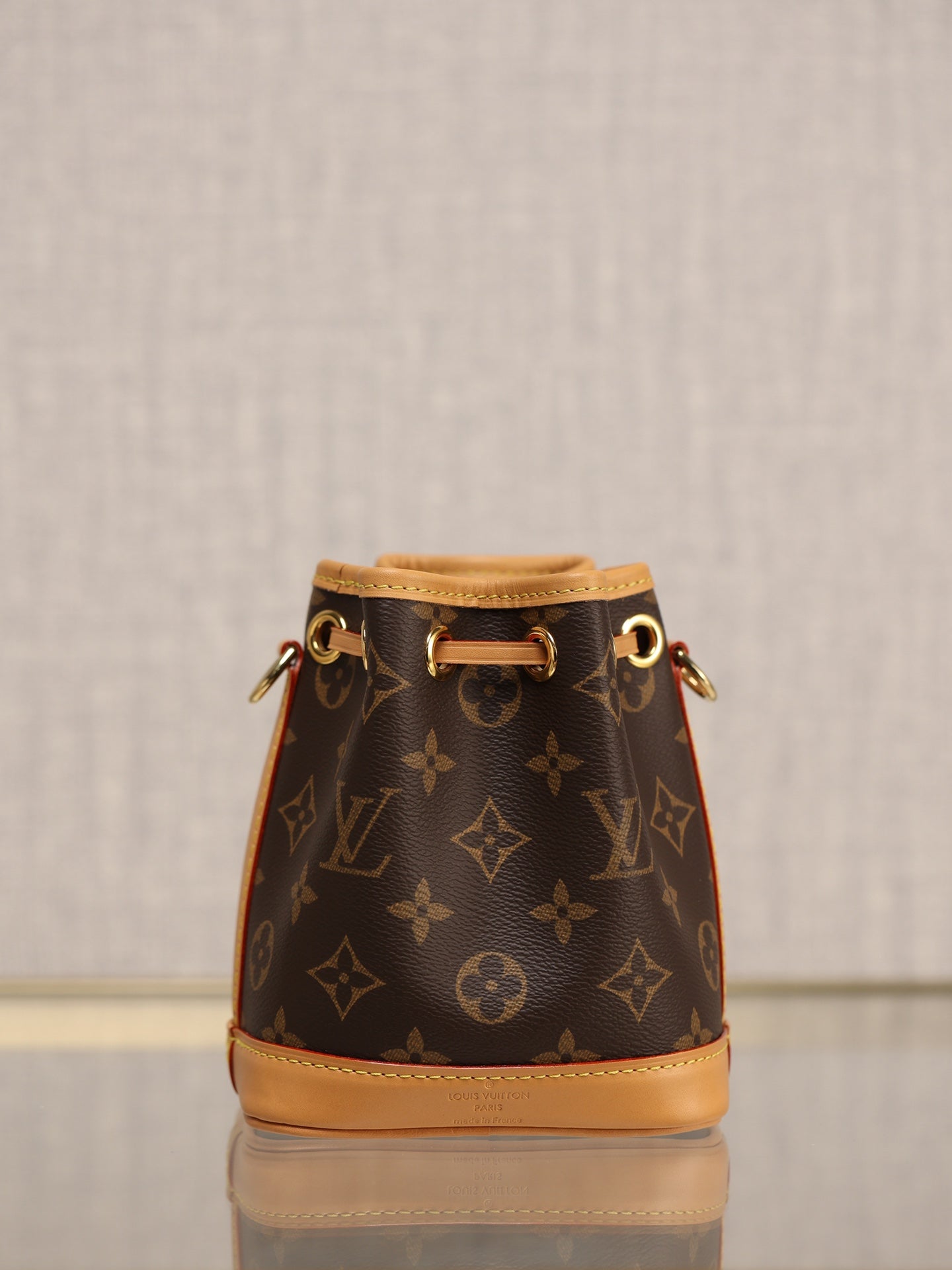 LV Bucket bag Mini