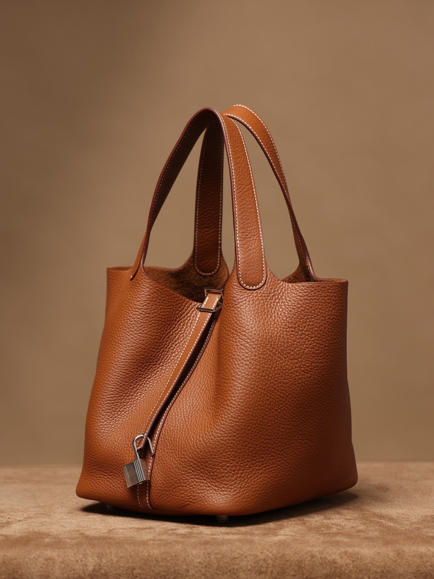 Hermès Picotin Lock 22 Handbag