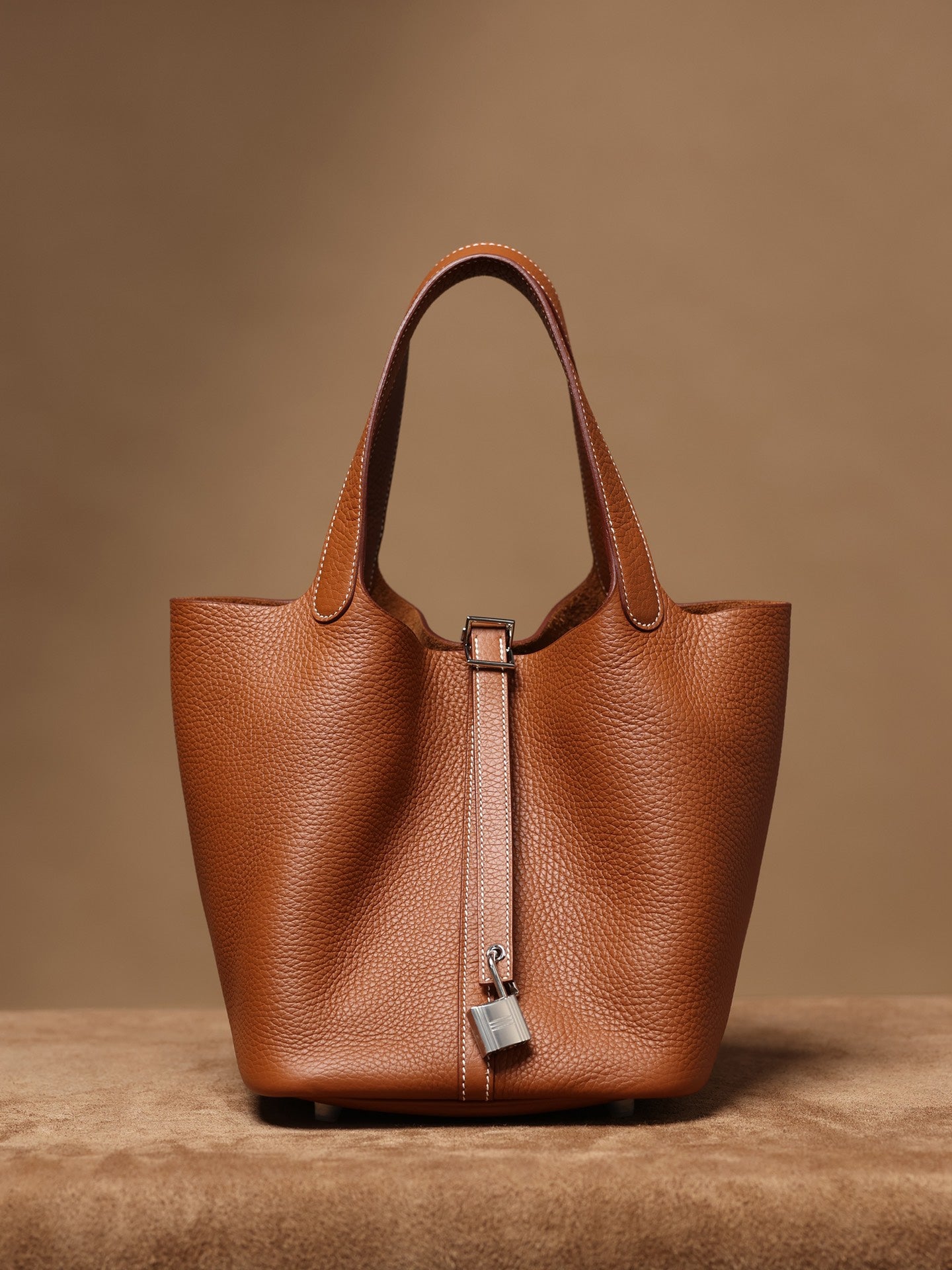 Hermès Picotin Lock 22 Handbag