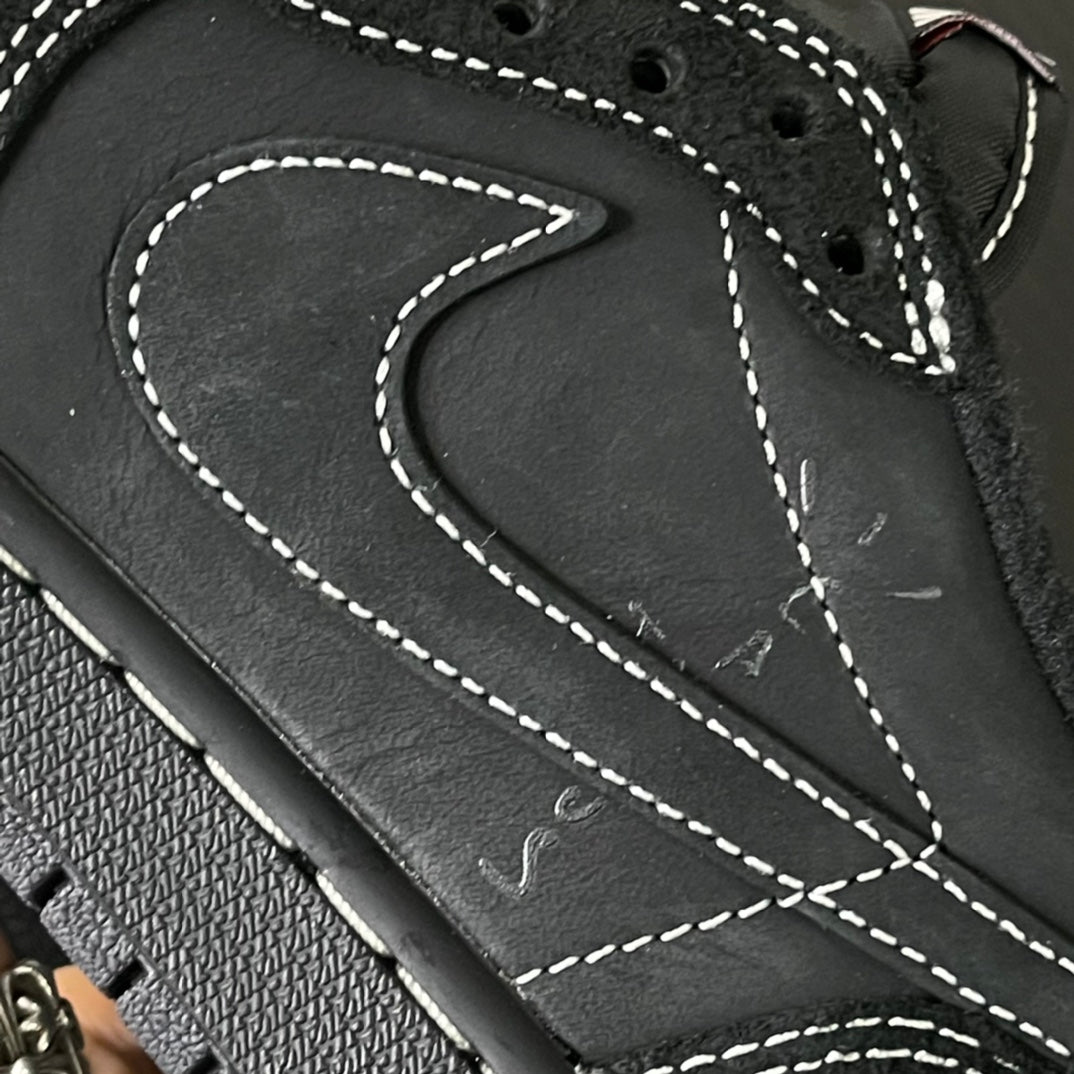 LJR Batch-Air Jordan 1 × Travis Scott “Black/Phantom”