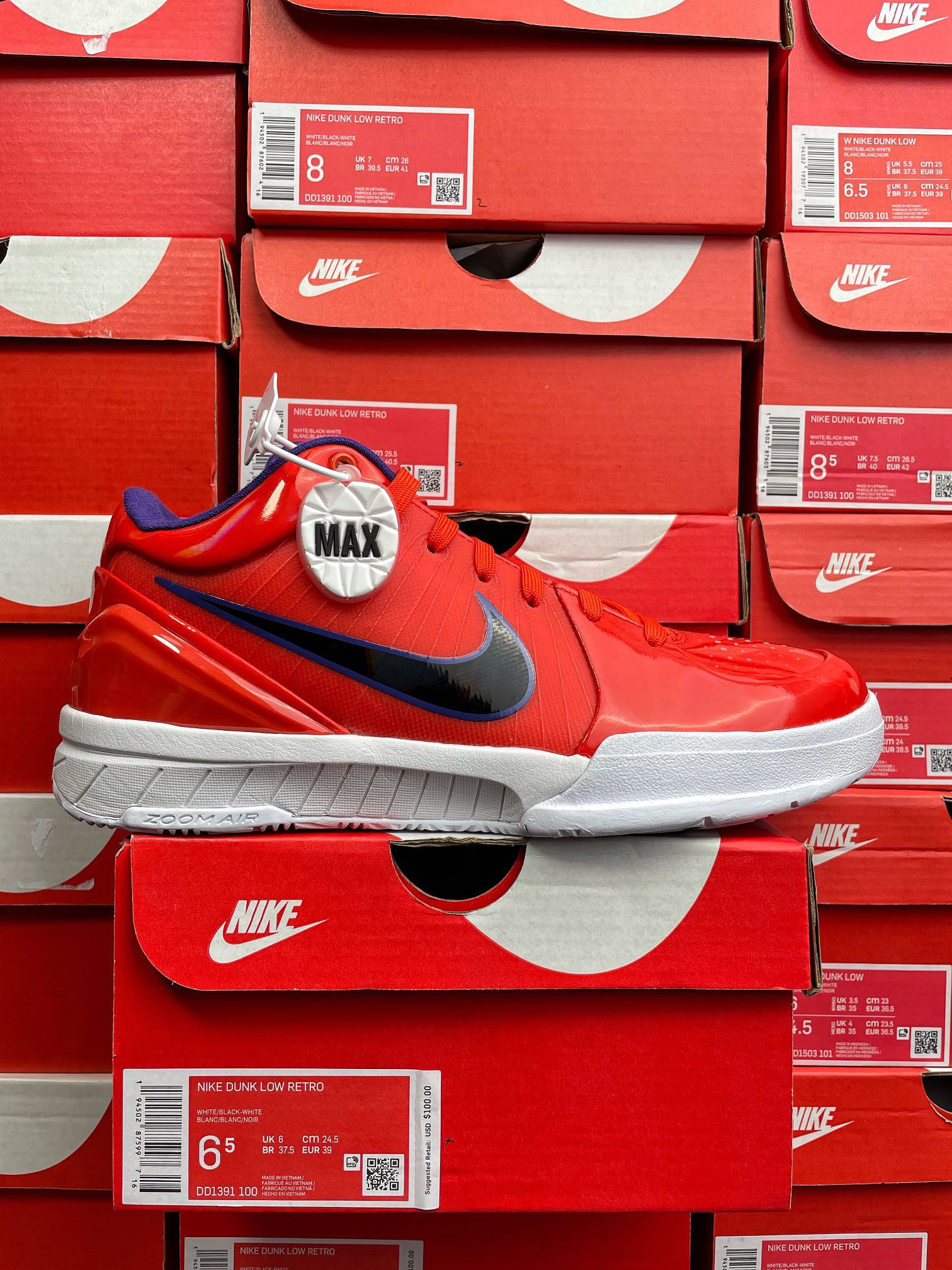 Max Batch-UNDEFEATED × Nike Zoom Kobe 4 Protro