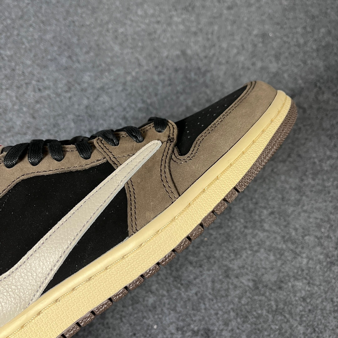 LJR Batch-Air Jordan 1 × Travis Scott “Mocha”