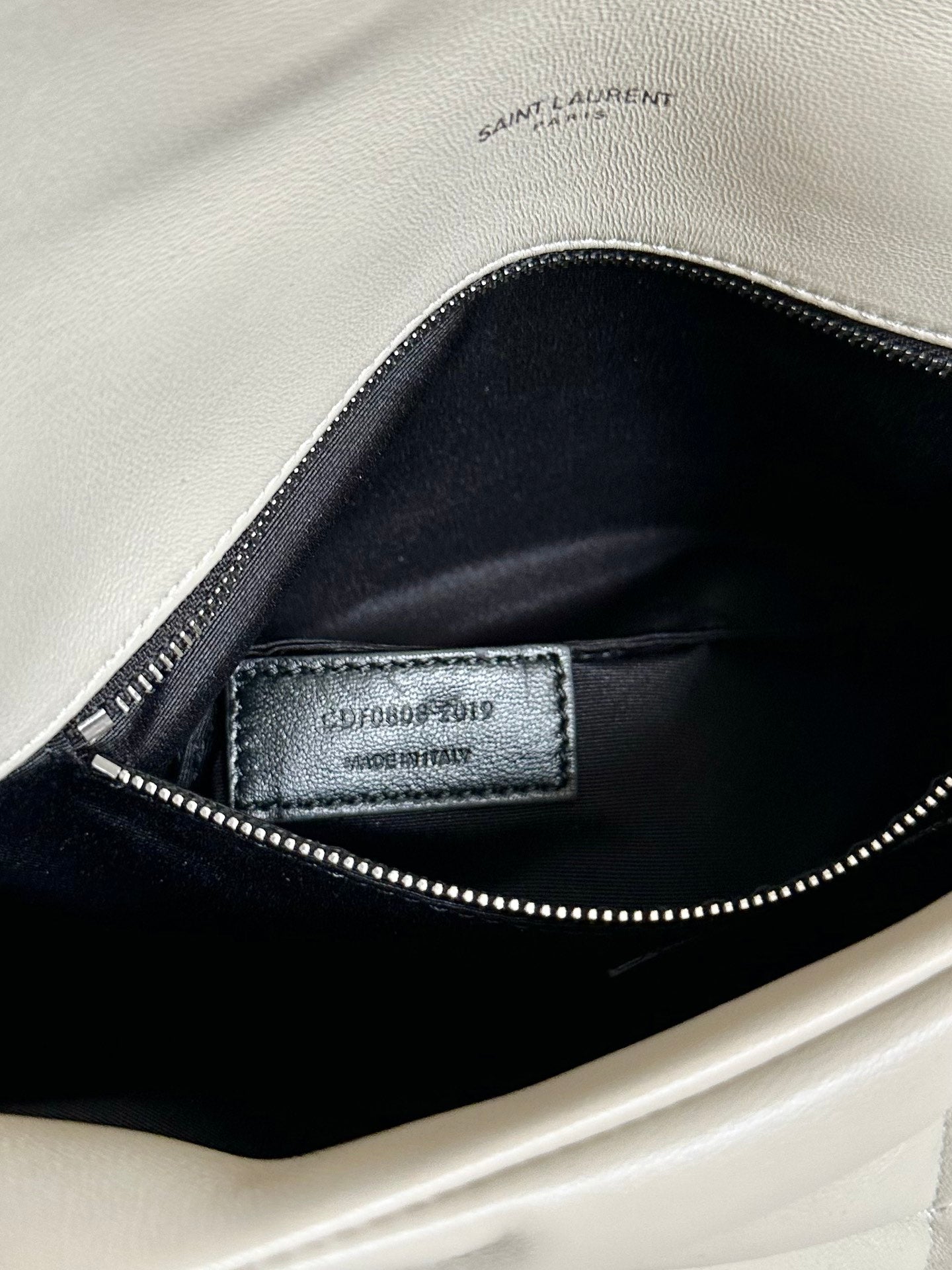 YSL LOULOUPUFFER Shoulder bag