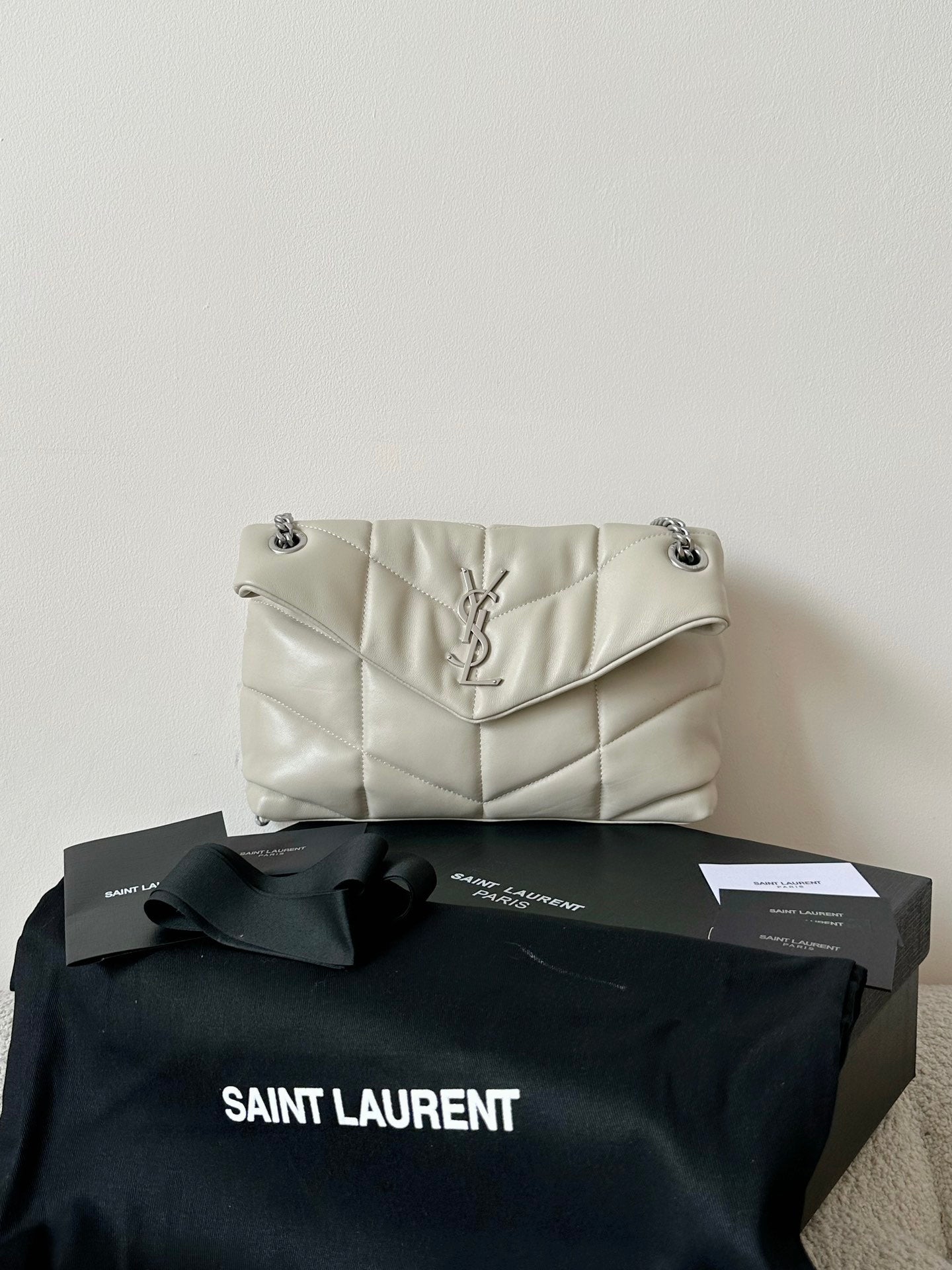 YSL LOULOUPUFFER Shoulder bag