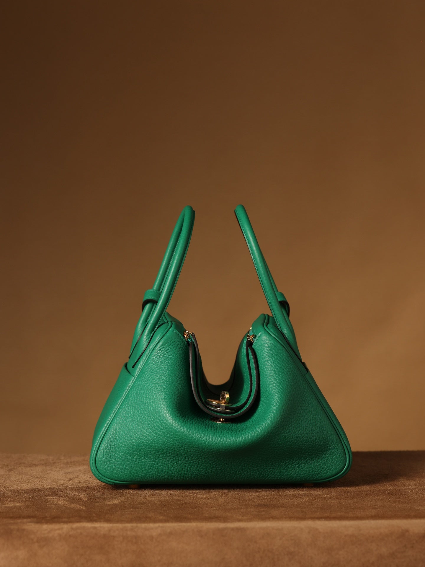 Hermès Lindy 26 Shoulder bag