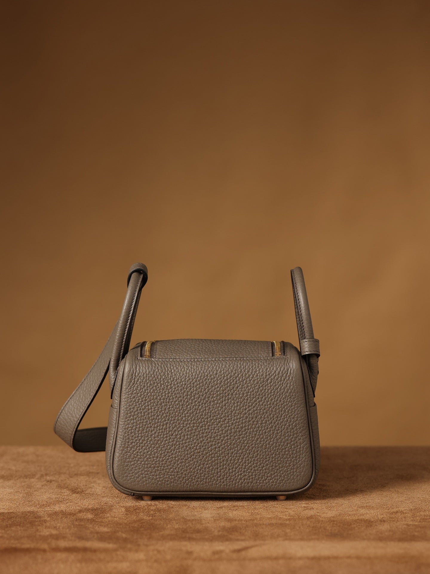 Hermès Lindy Mini 19 Shoulder bag