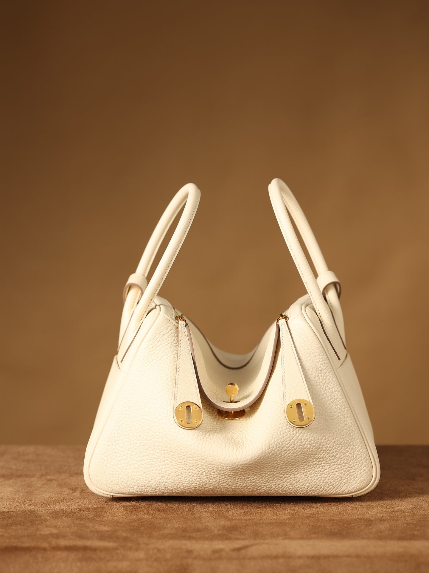 Hermès Lindy 26 Shoulder bag