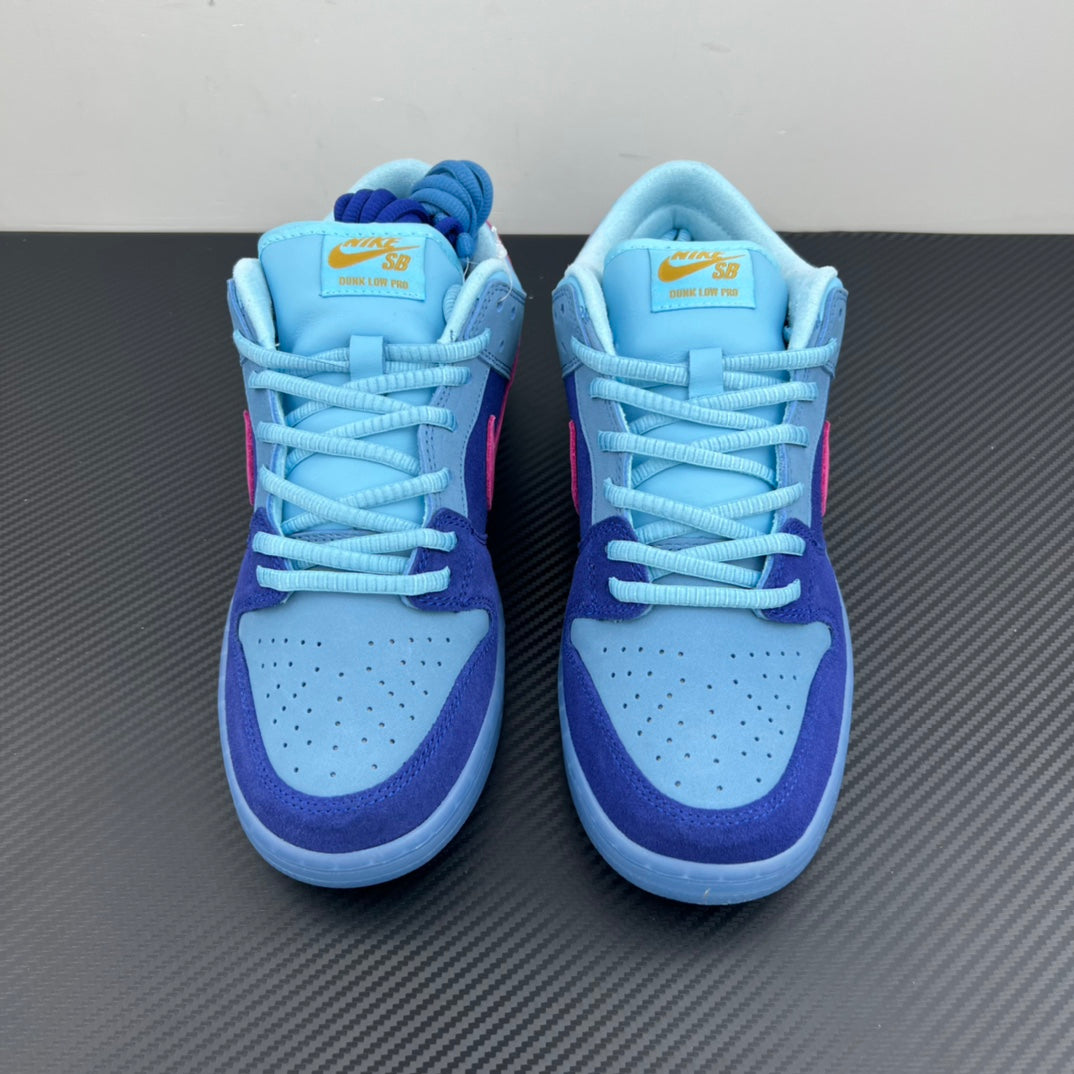 AY Batch-Run The Jewels × Nike Dunk SB Low