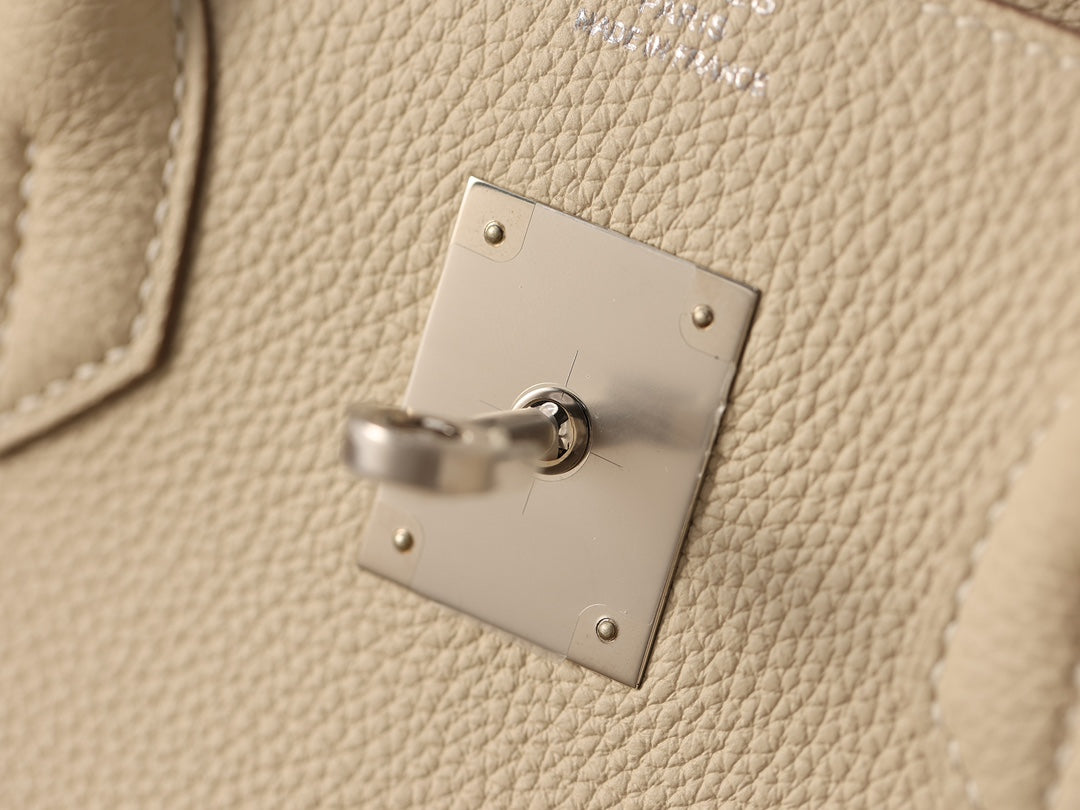 Hermès Birkin 30 Handbag