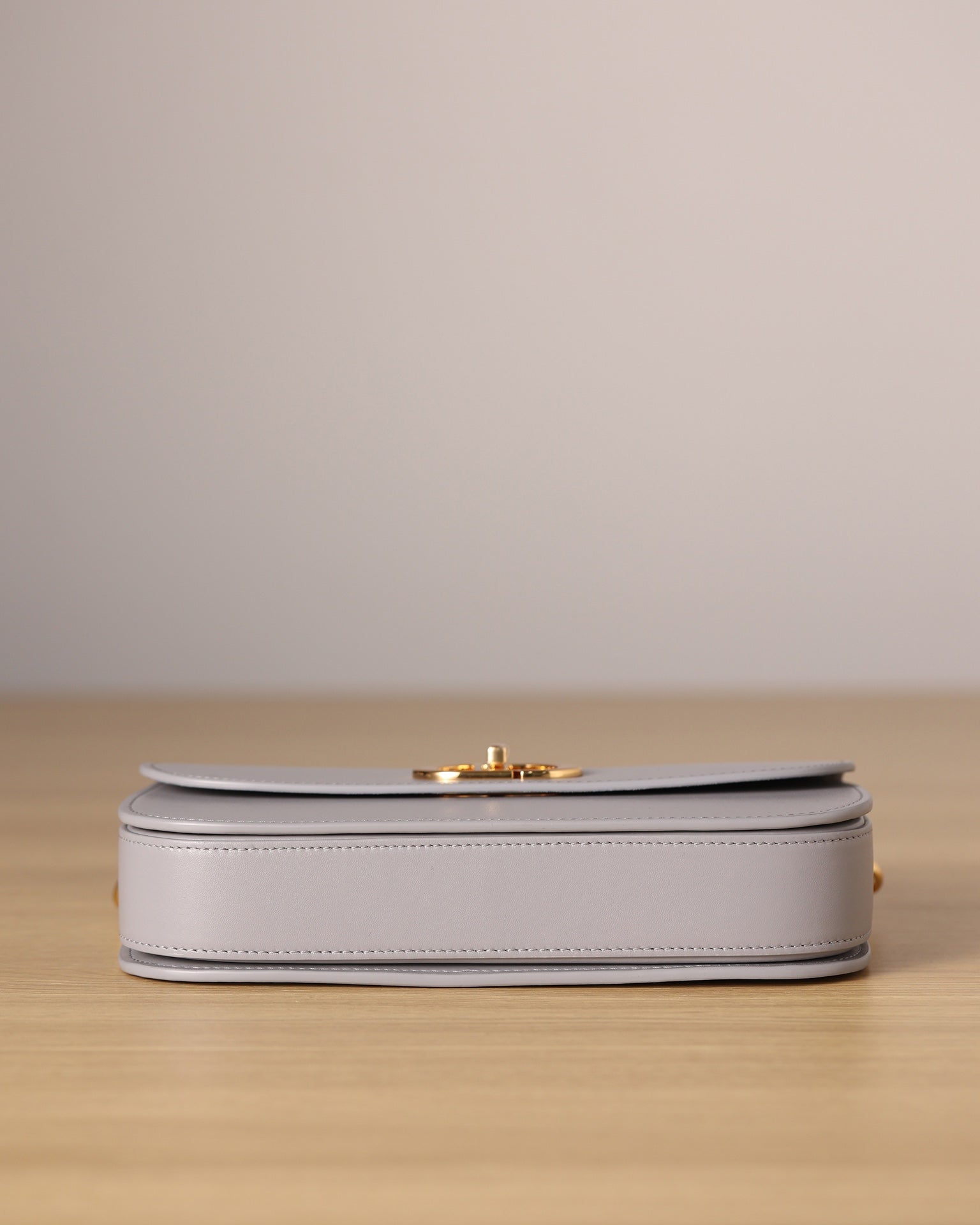 Dior 30 Montaigne Avenue CD