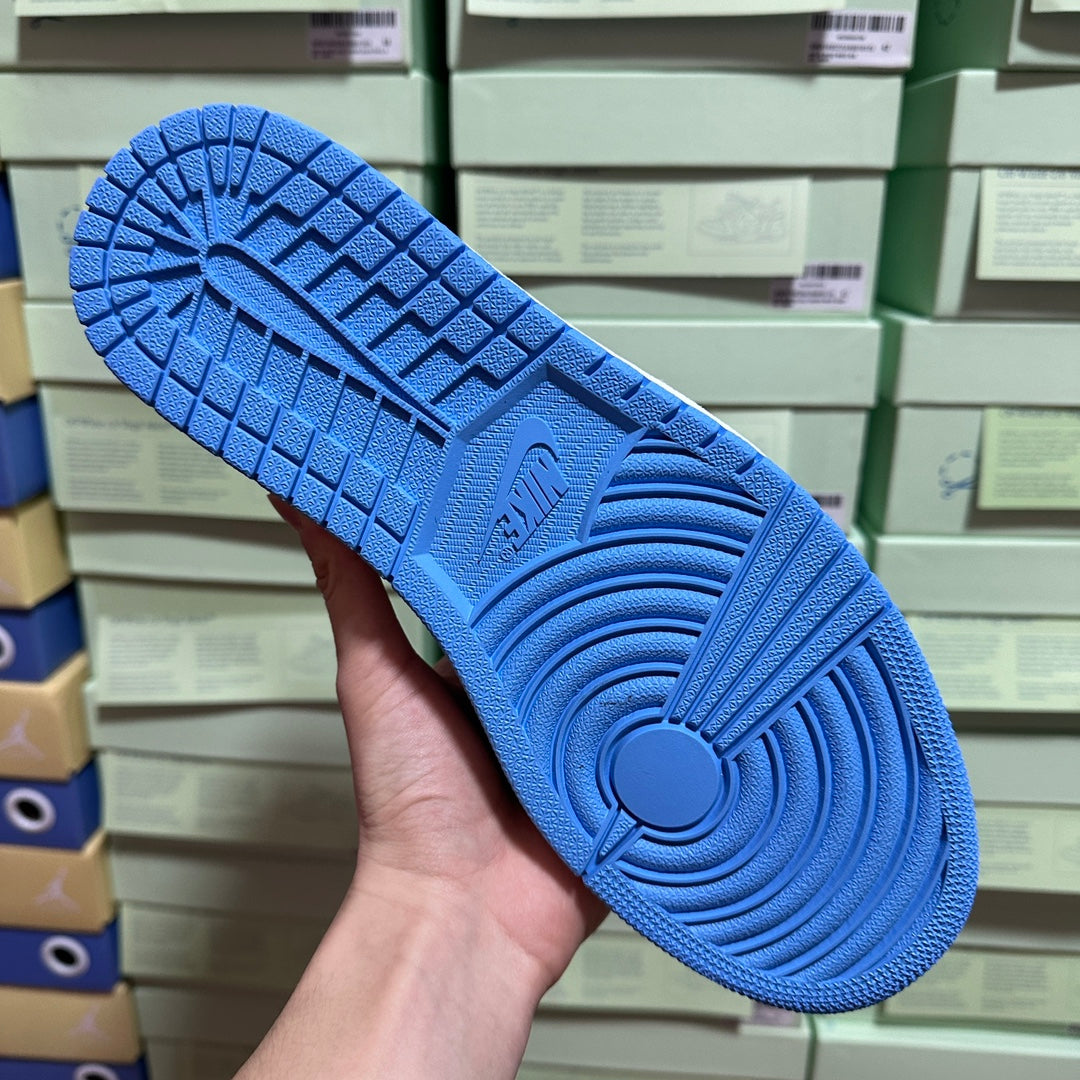 LJR Batch-Air Jordan 1 Retro High OG “University Blue”