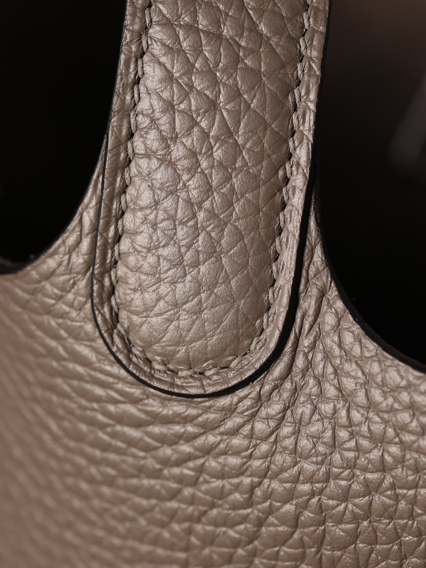 Hermès Picotin Lock 22 Handbag