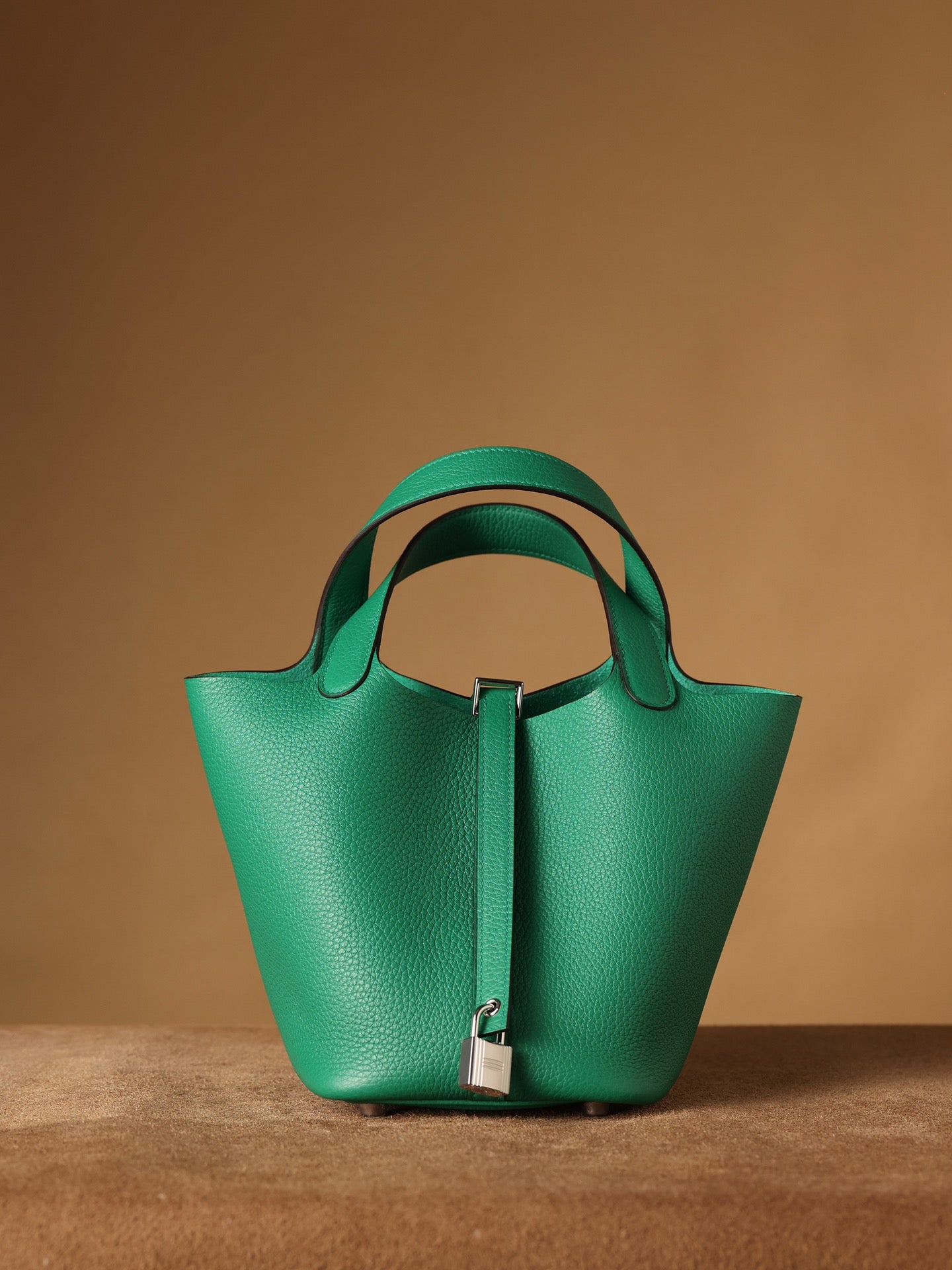 Hermès Picotin Lock 18 Handbag