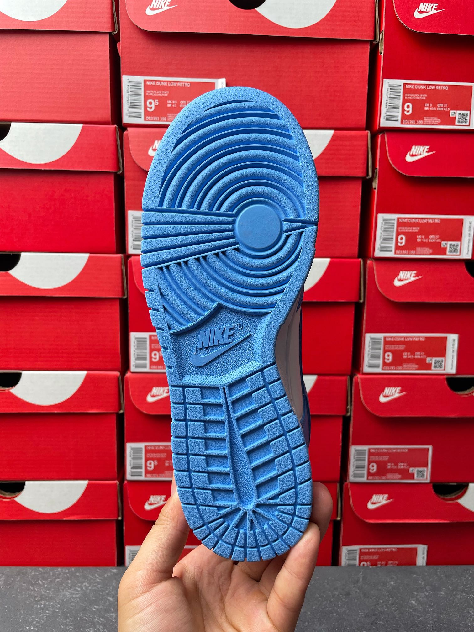 G Batch-Nike Dunk Low “University Blue”