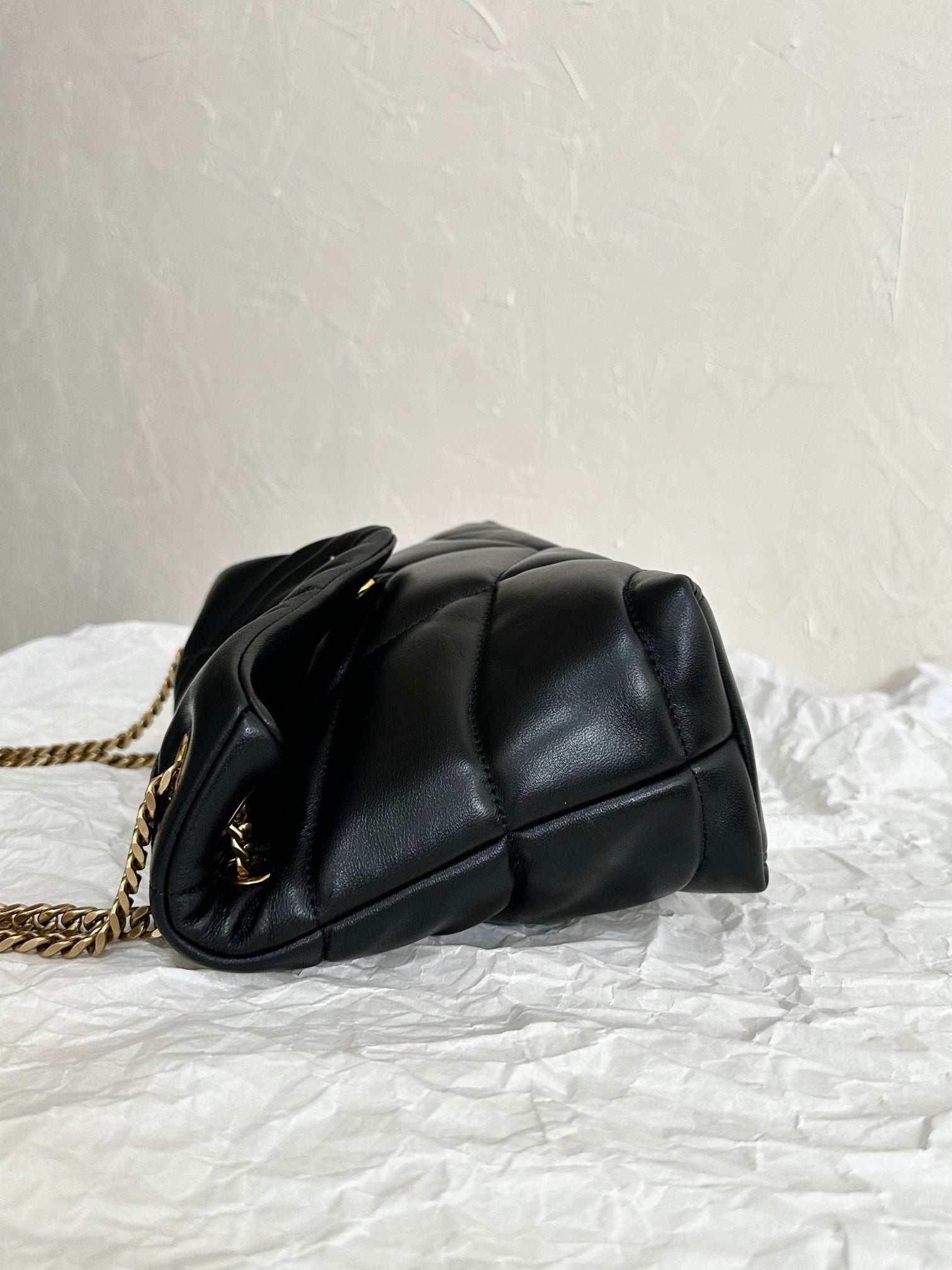 YSL LOULOUPUFFER Shoulder bag
