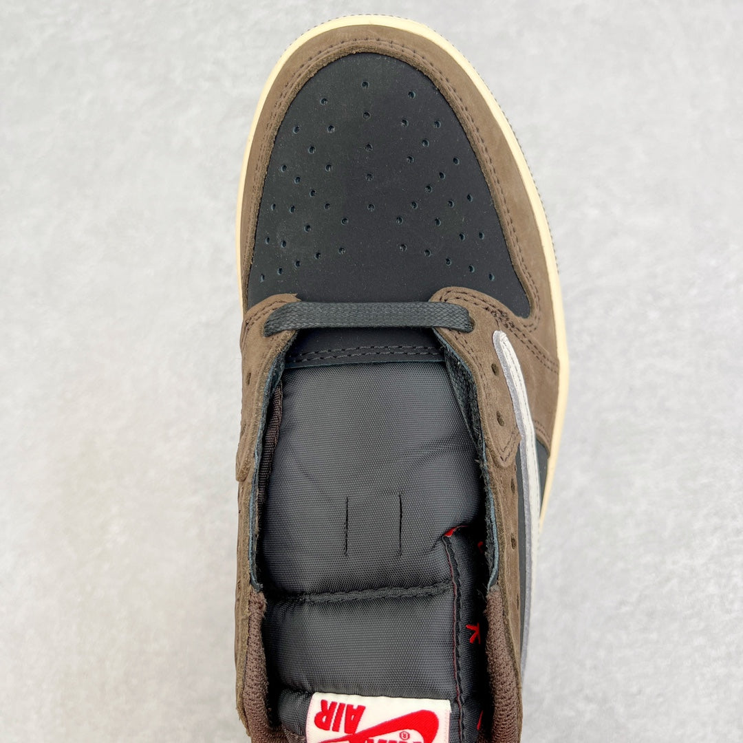 KZ Batch-Air Jordan 1 × Travis Scott “Mocha”