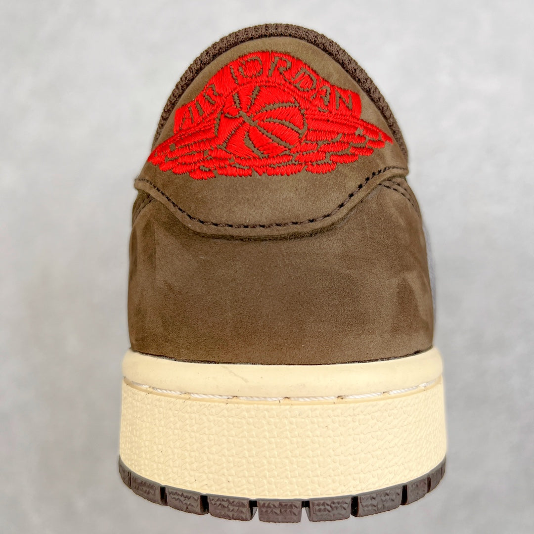 KZ Batch-Air Jordan 1 × Travis Scott “Mocha”