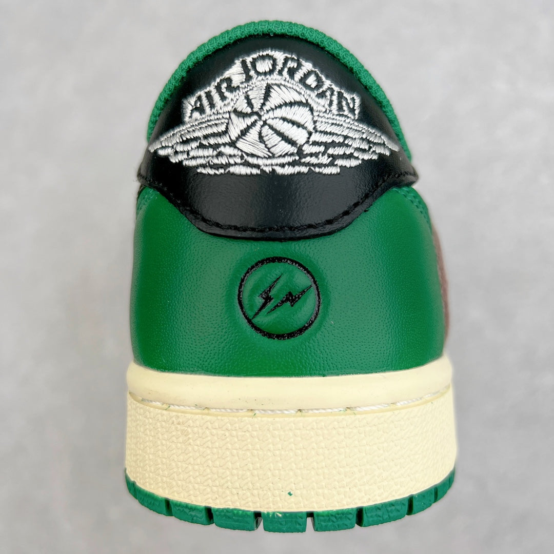 KZ Batch-Air Jordan 1 × Travis Scott × Fragment