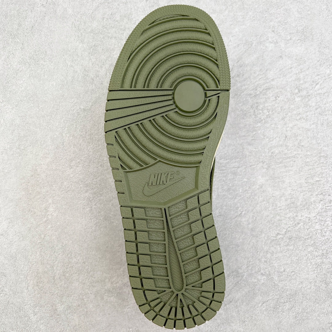 KZ Batch-Air Jordan 1 × Travis Scott “ Olives”