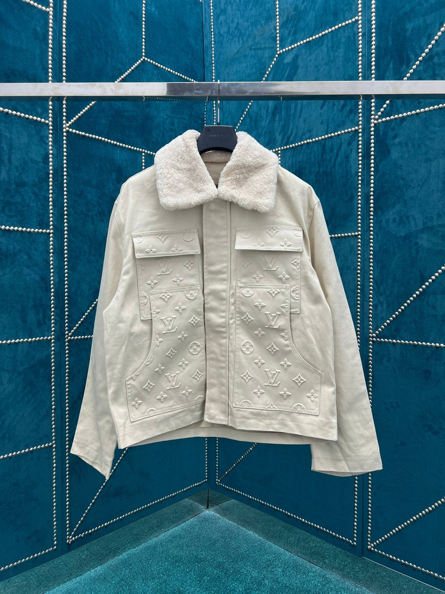 Louis Vuitton Coats & Jackets NO.5