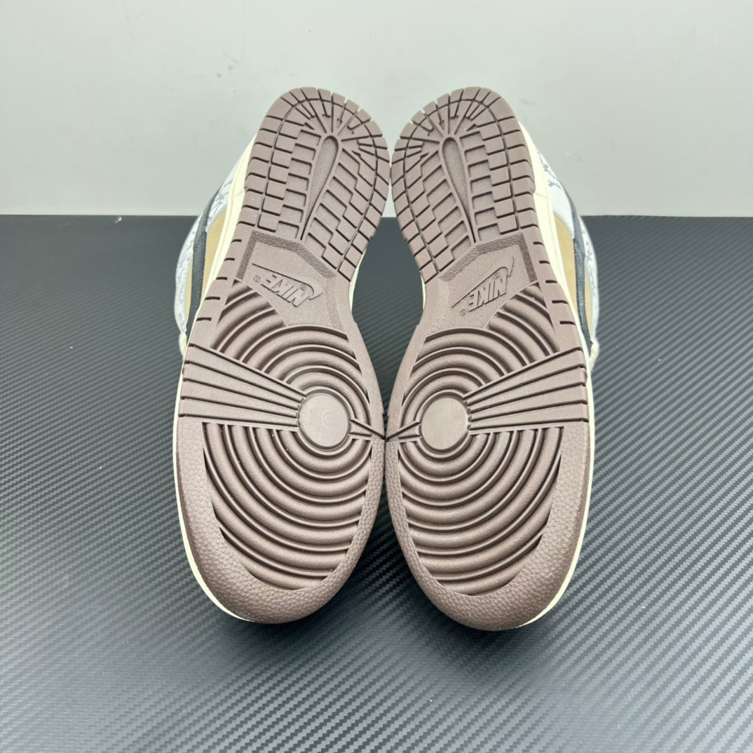 AY Batch-Travis Scott × Dunk SB Low Pro