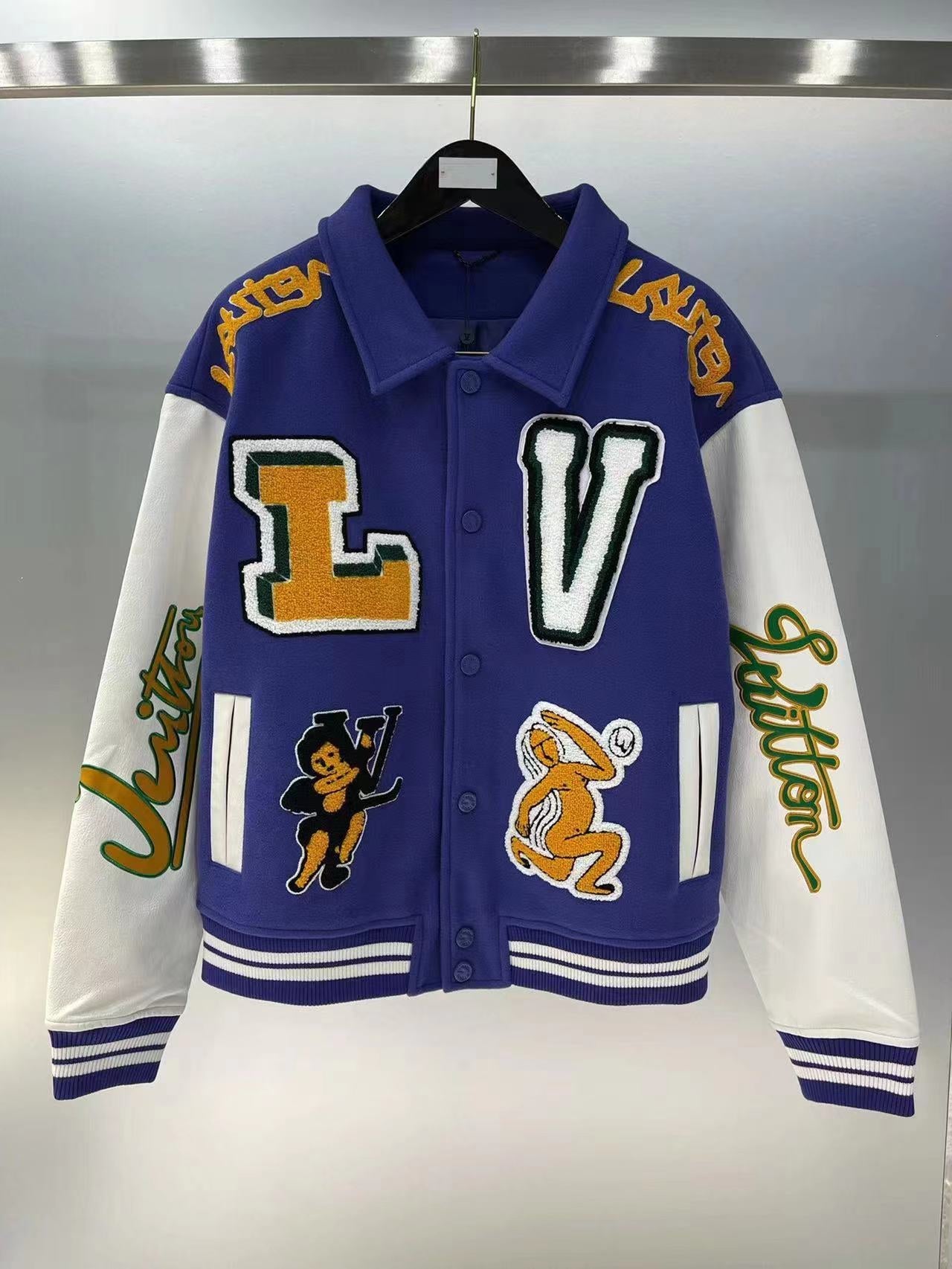 Louis Vuitton Coats & Jackets NO.5