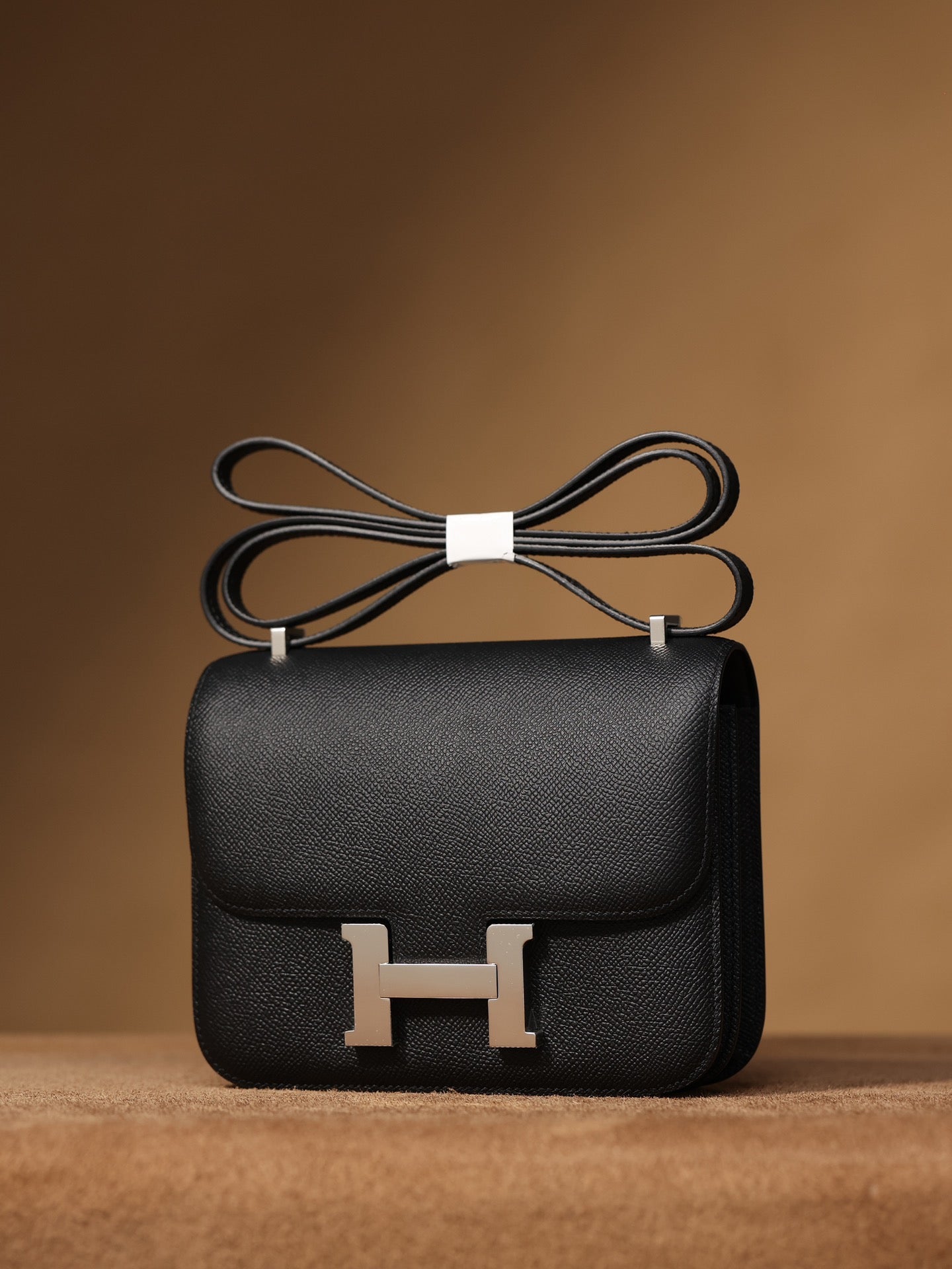 Hermès Constanace 19 Crossbody bag