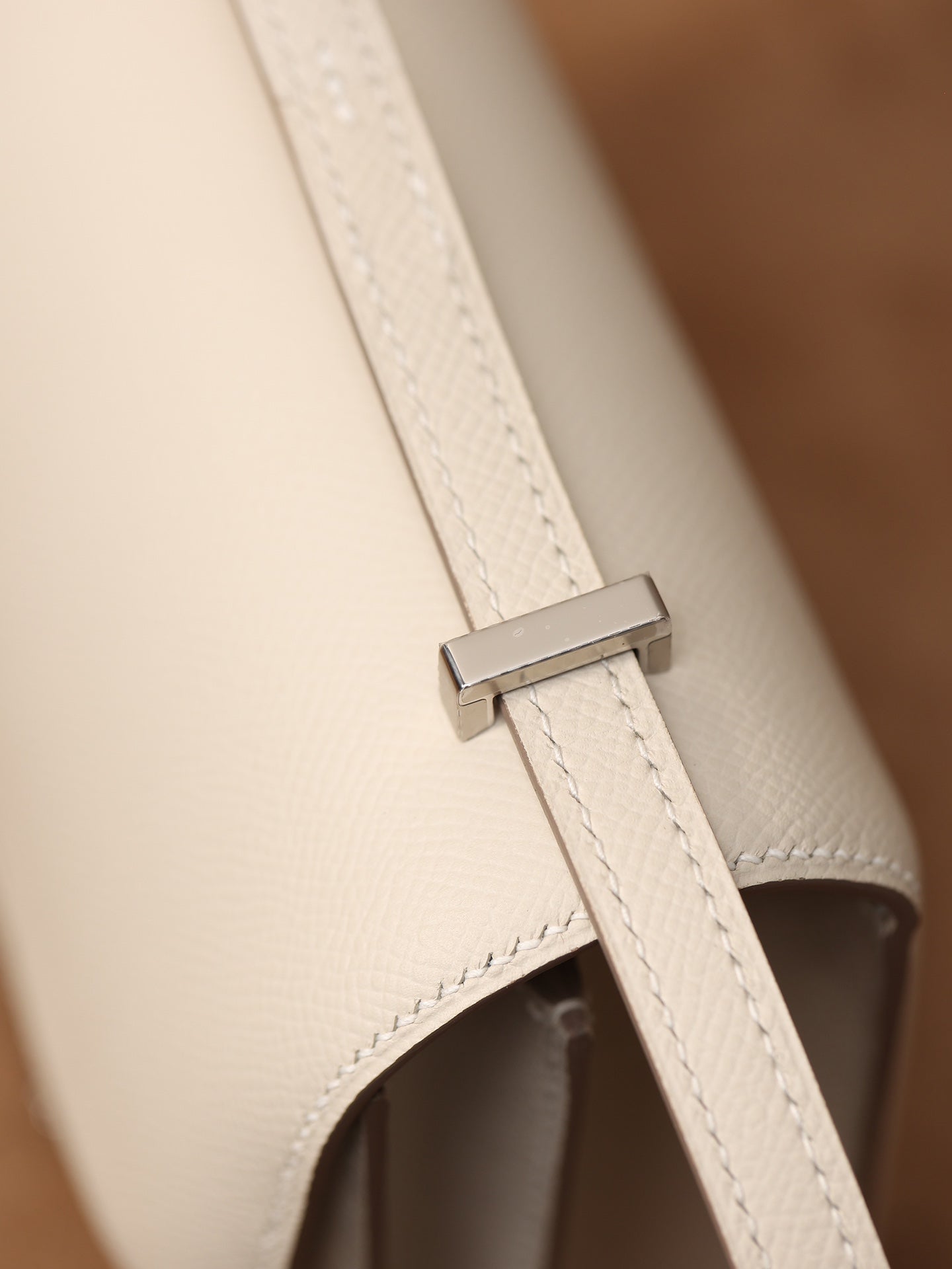 Hermès Constanace 19 Crossbody bag