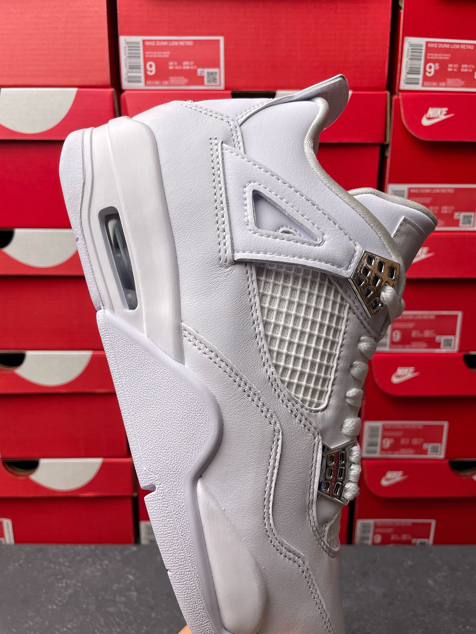 GX Batch-Air Jordan 4 “White Cat”