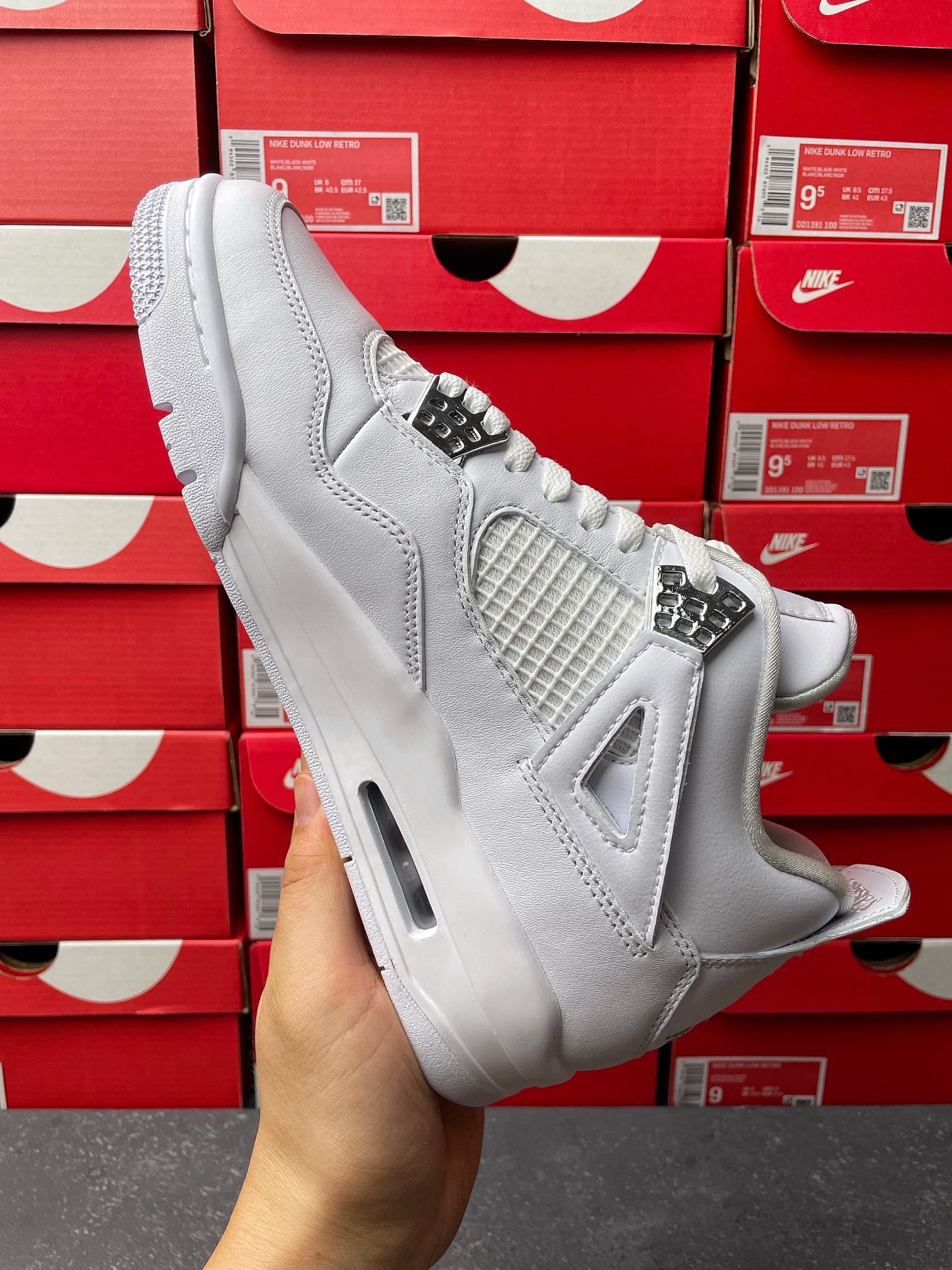 GX Batch-Air Jordan 4 “White Cat”