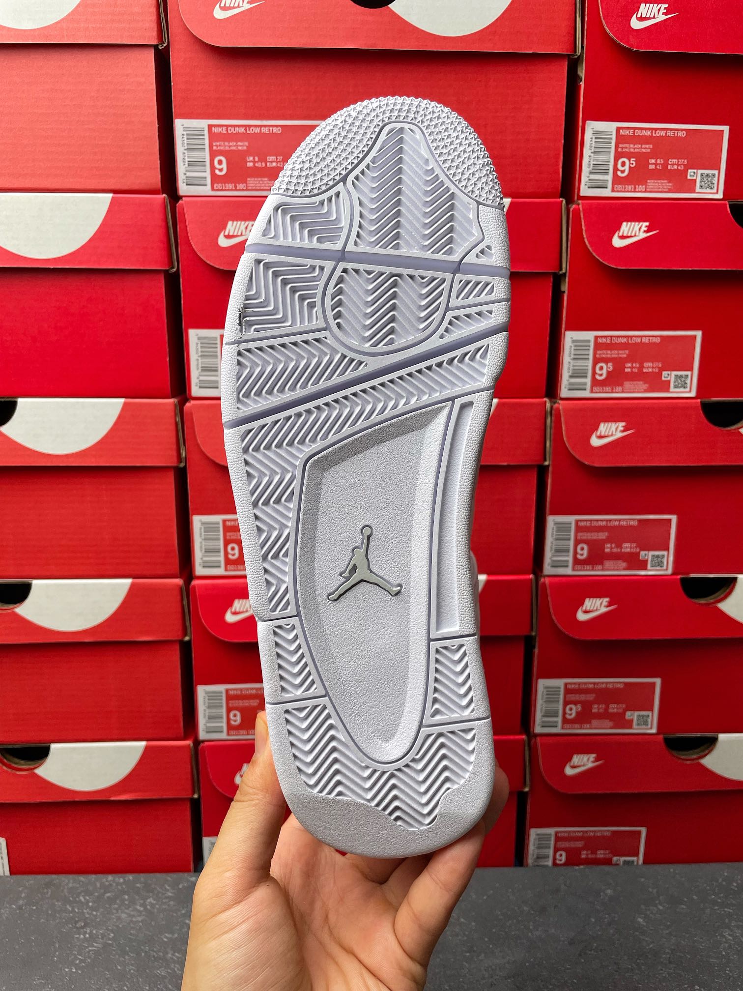 GX Batch-Air Jordan 4 “White Cat”