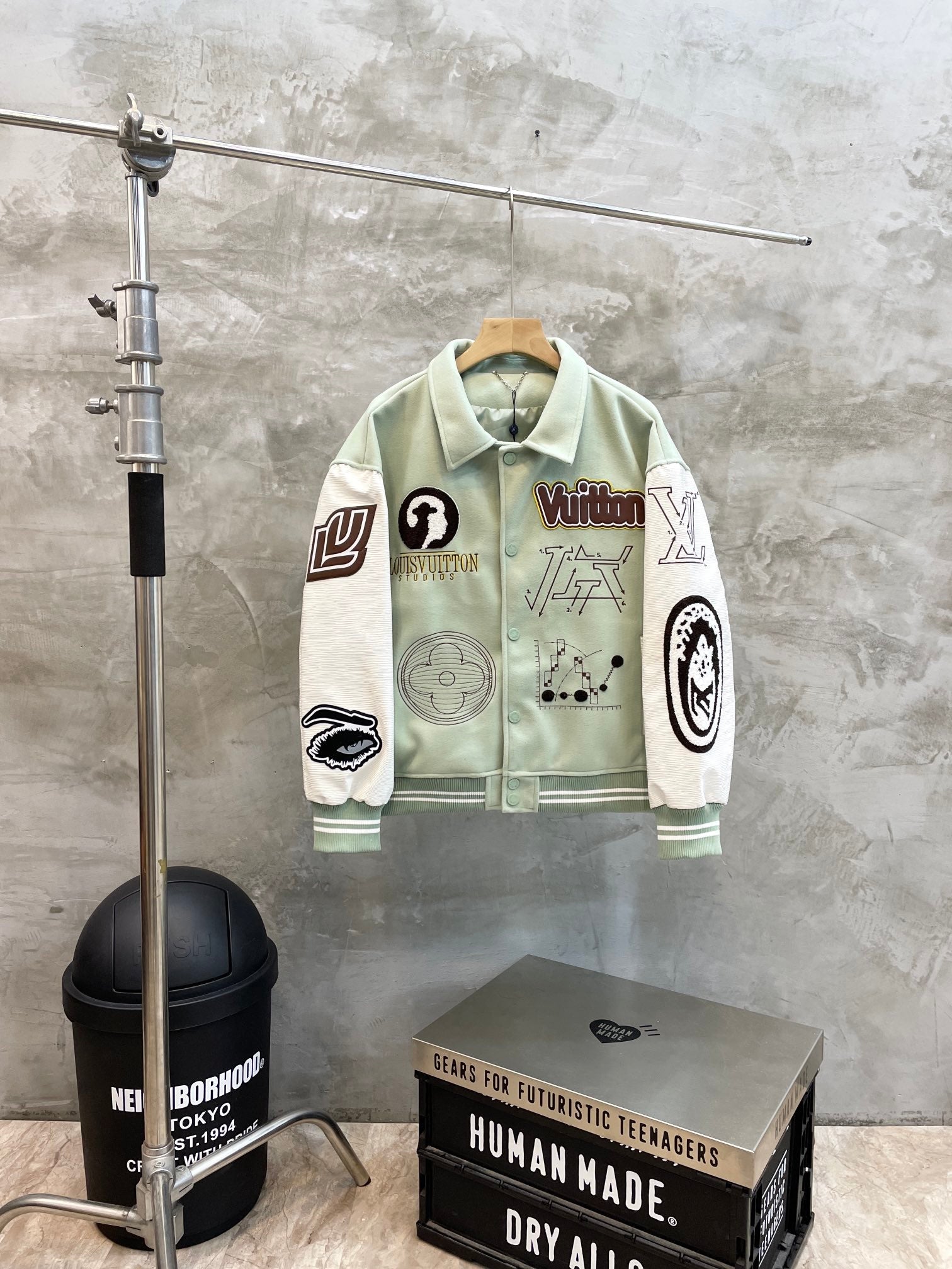 Louis Vuitton Coats & Jackets NO.5