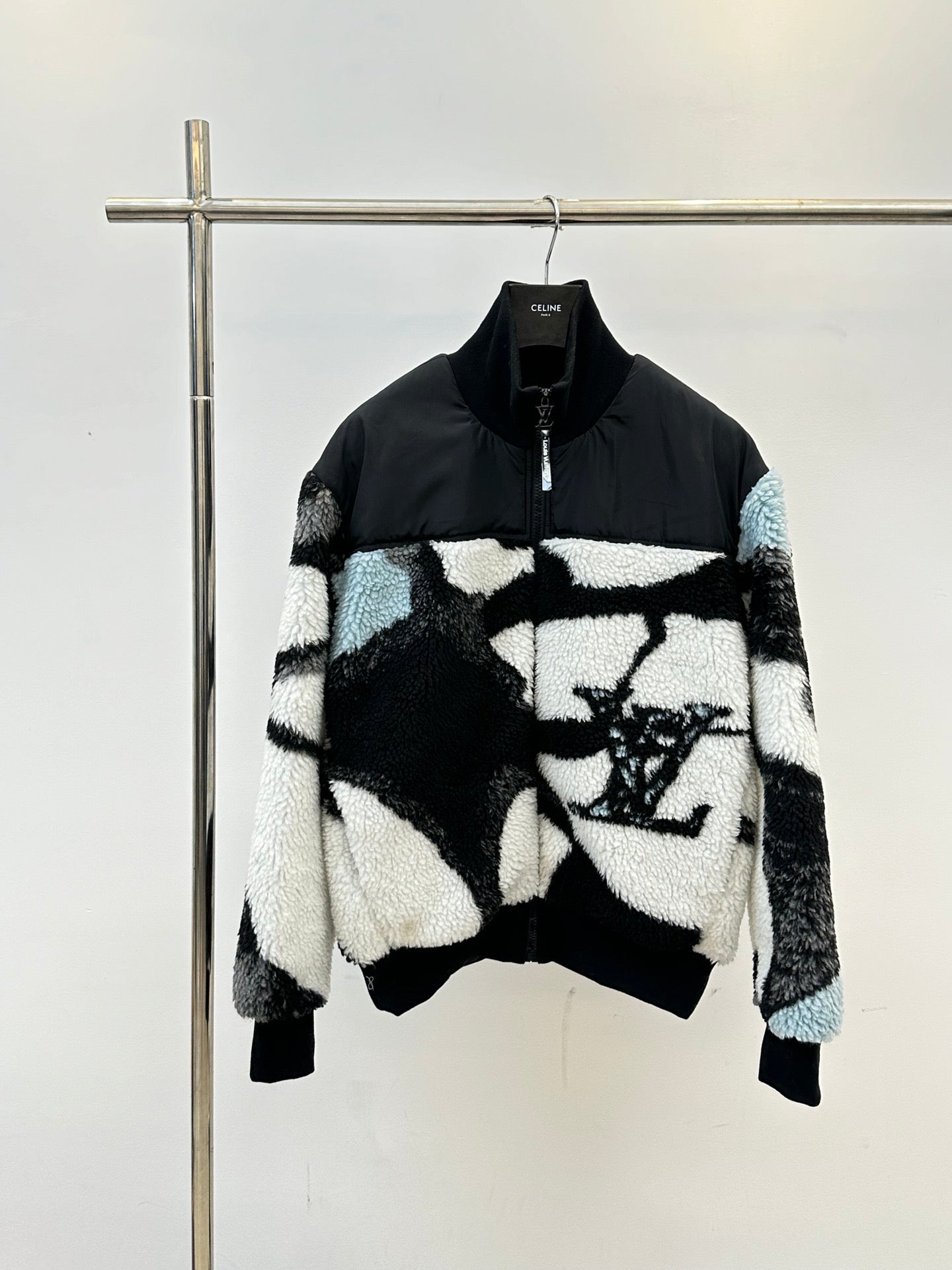 Louis Vuitton Coats & Jackets NO.5