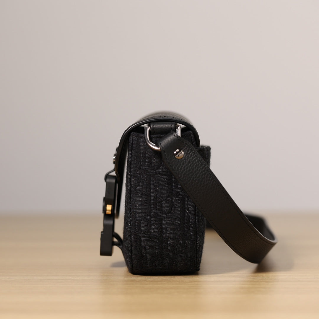 Dior Saddle bag Mini