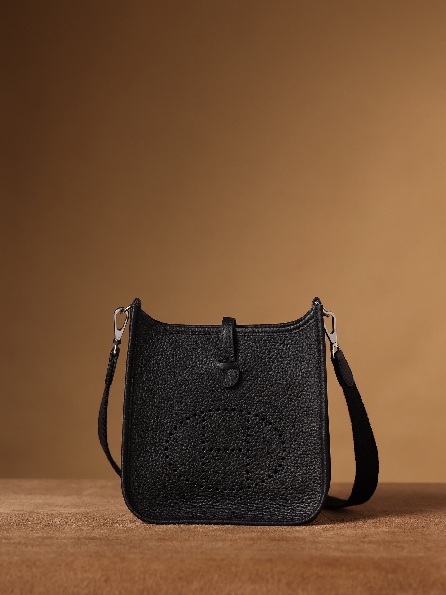Hermès Evelyne 16 Shoulder bag