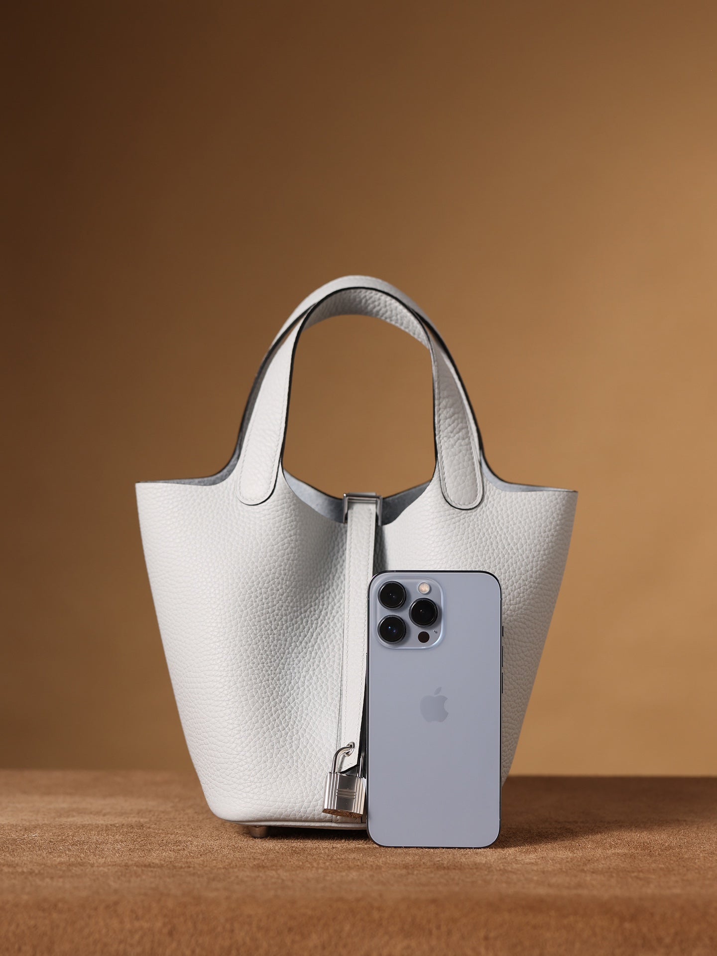 Hermès Picotin Lock 18 Handbag