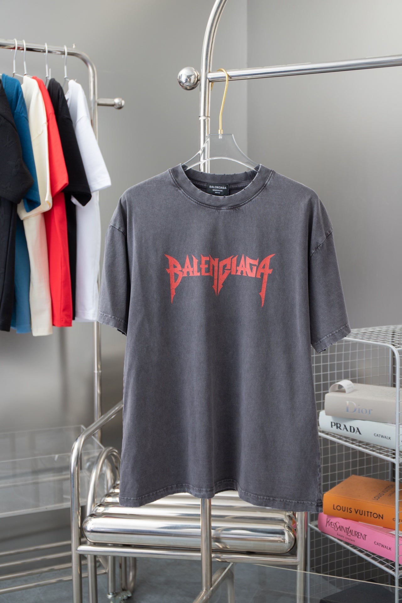 Balenciaga T-shirt NO.6