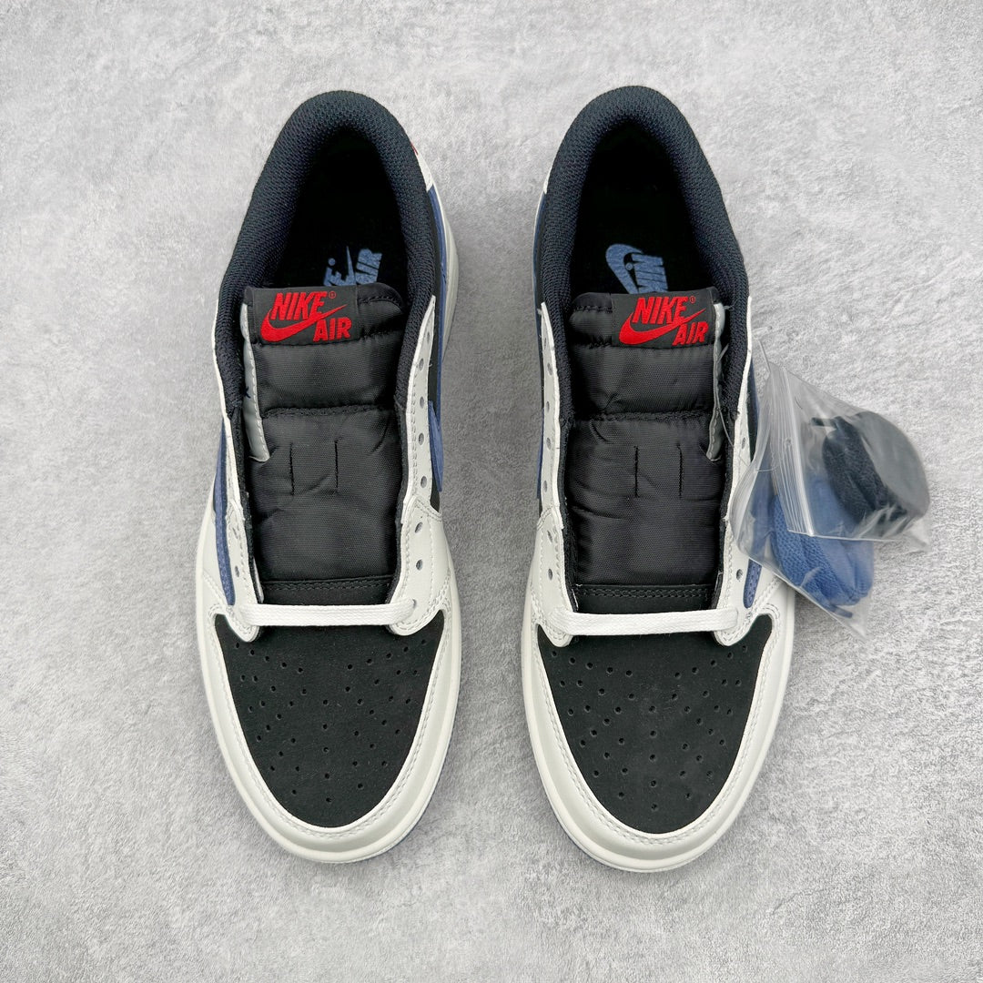 KZ Batch-Air Jordan 1 × Travis Scott “White Blue”