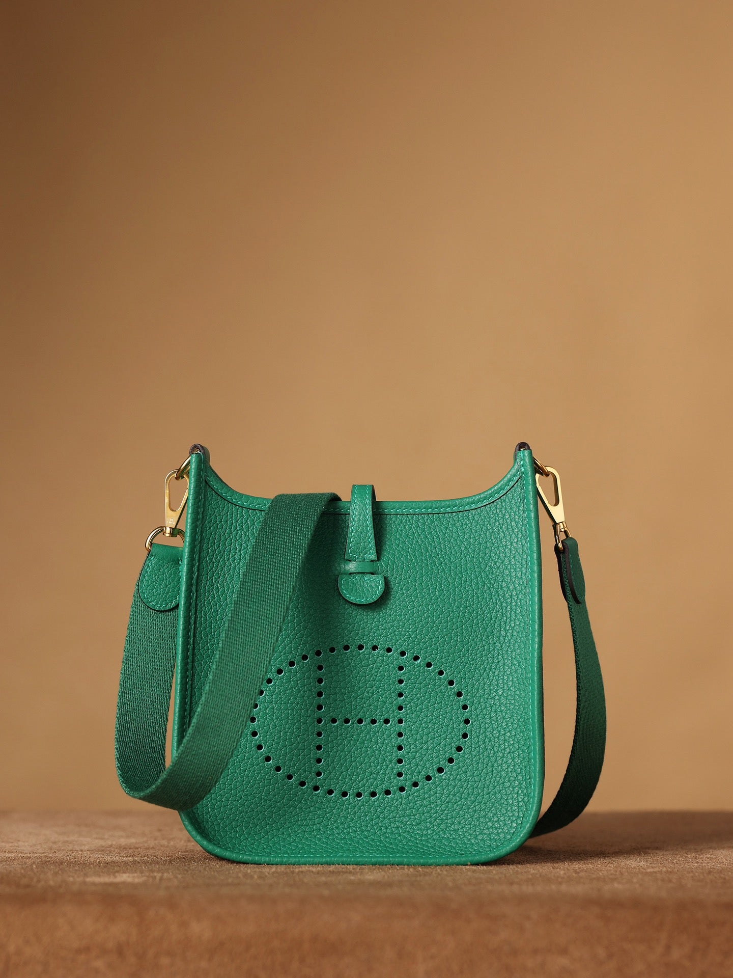 Hermès Evelyne 16 Shoulder bag
