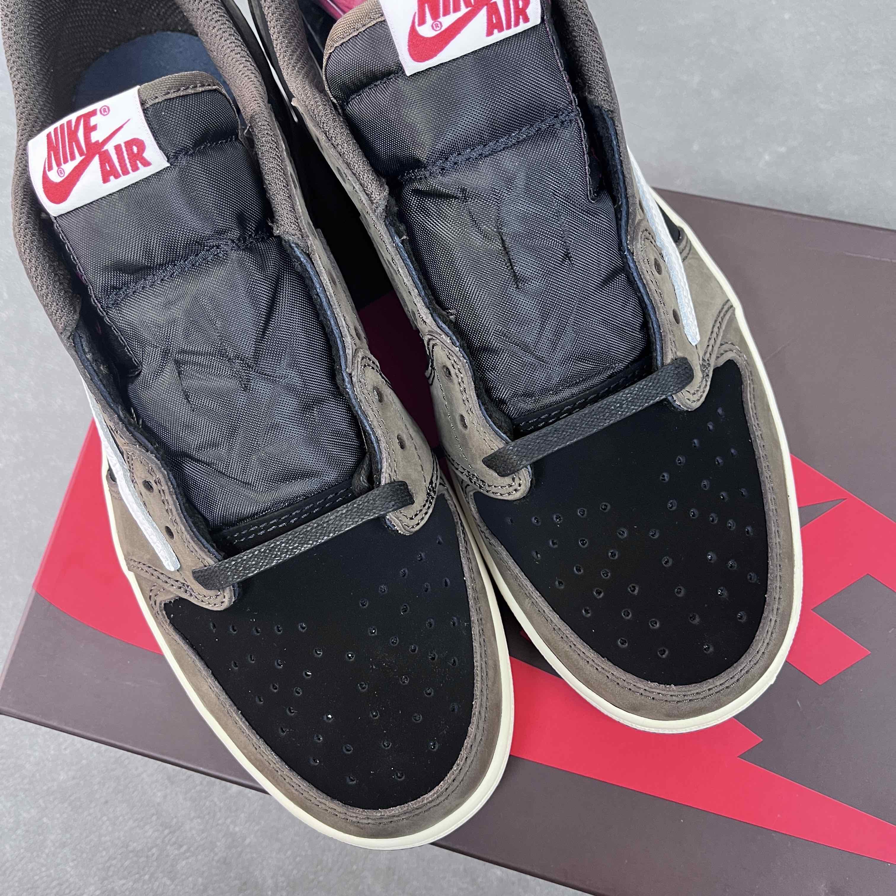 FQ Batch-Air Jordan 1 × Travis Scott “Mocha”