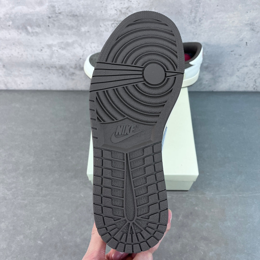 FQ Batch-Air Jordan 1 × Travis Scott “ Reverse Mocha”
