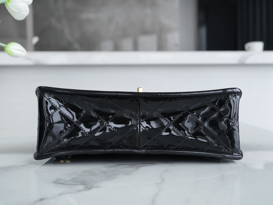 Chanel 22K Handbag