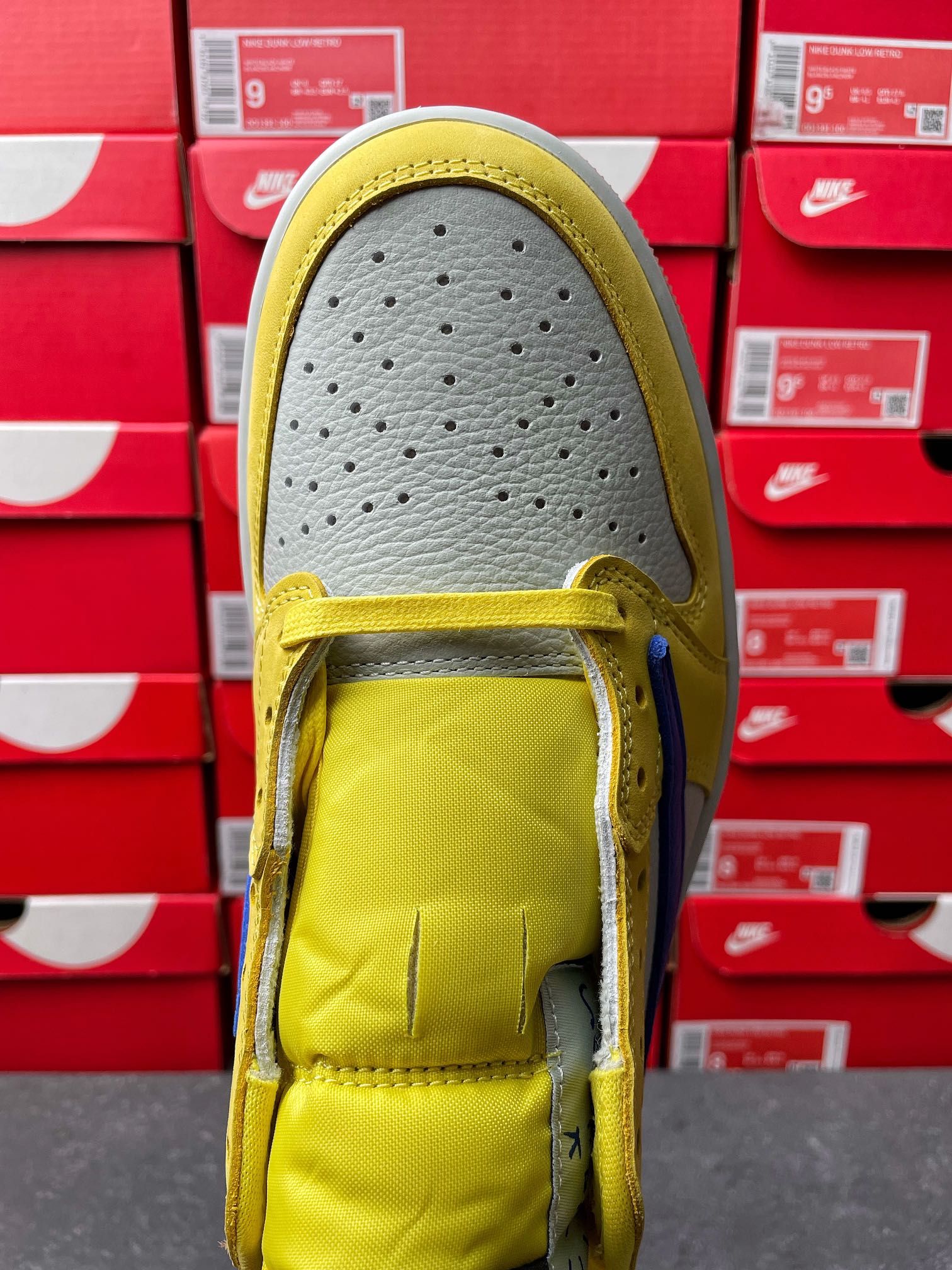 PK Batch-Air Jordan 1 × Travis Scott “Canary”