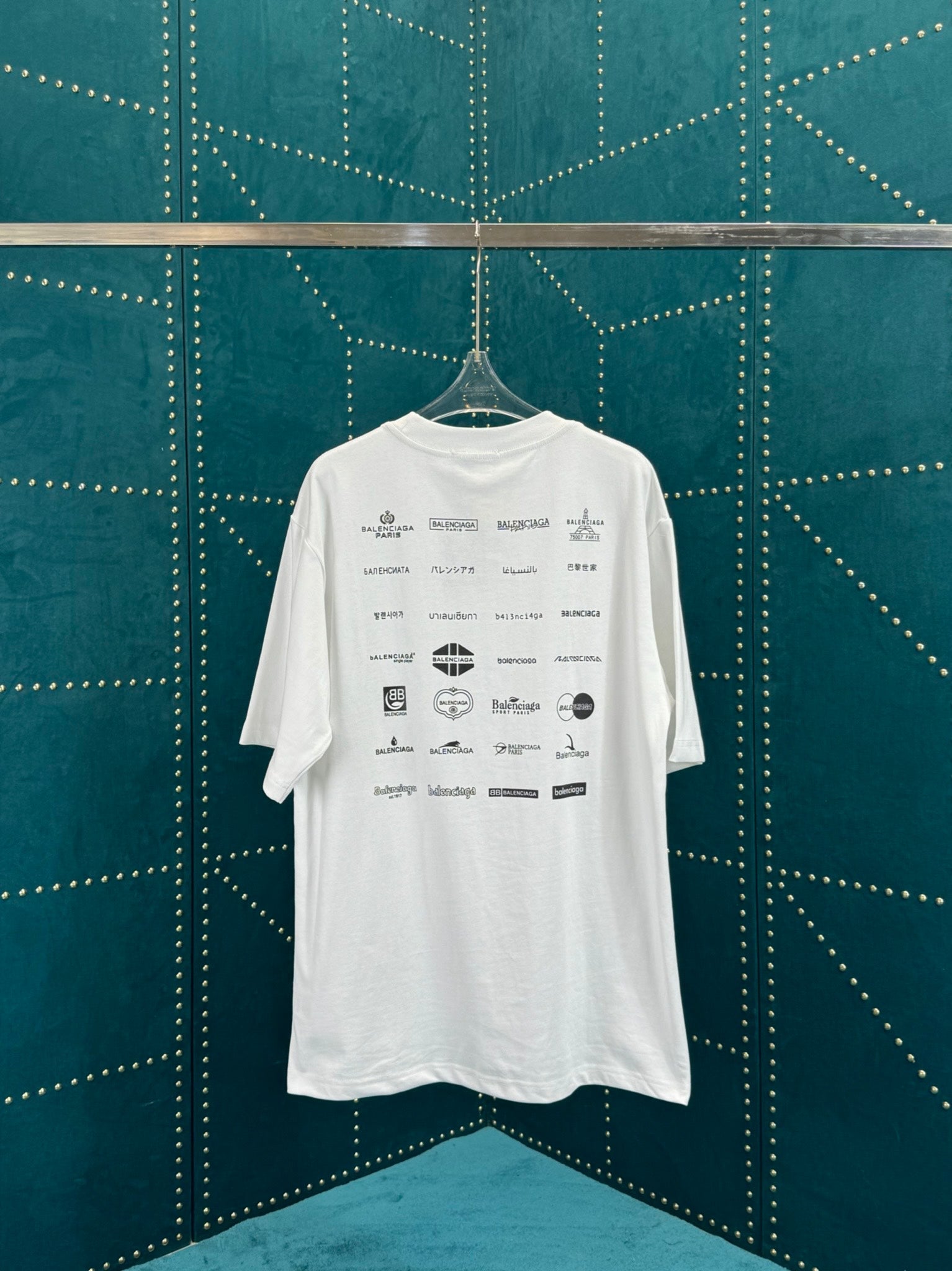 Balenciaga T-shirt NO.6