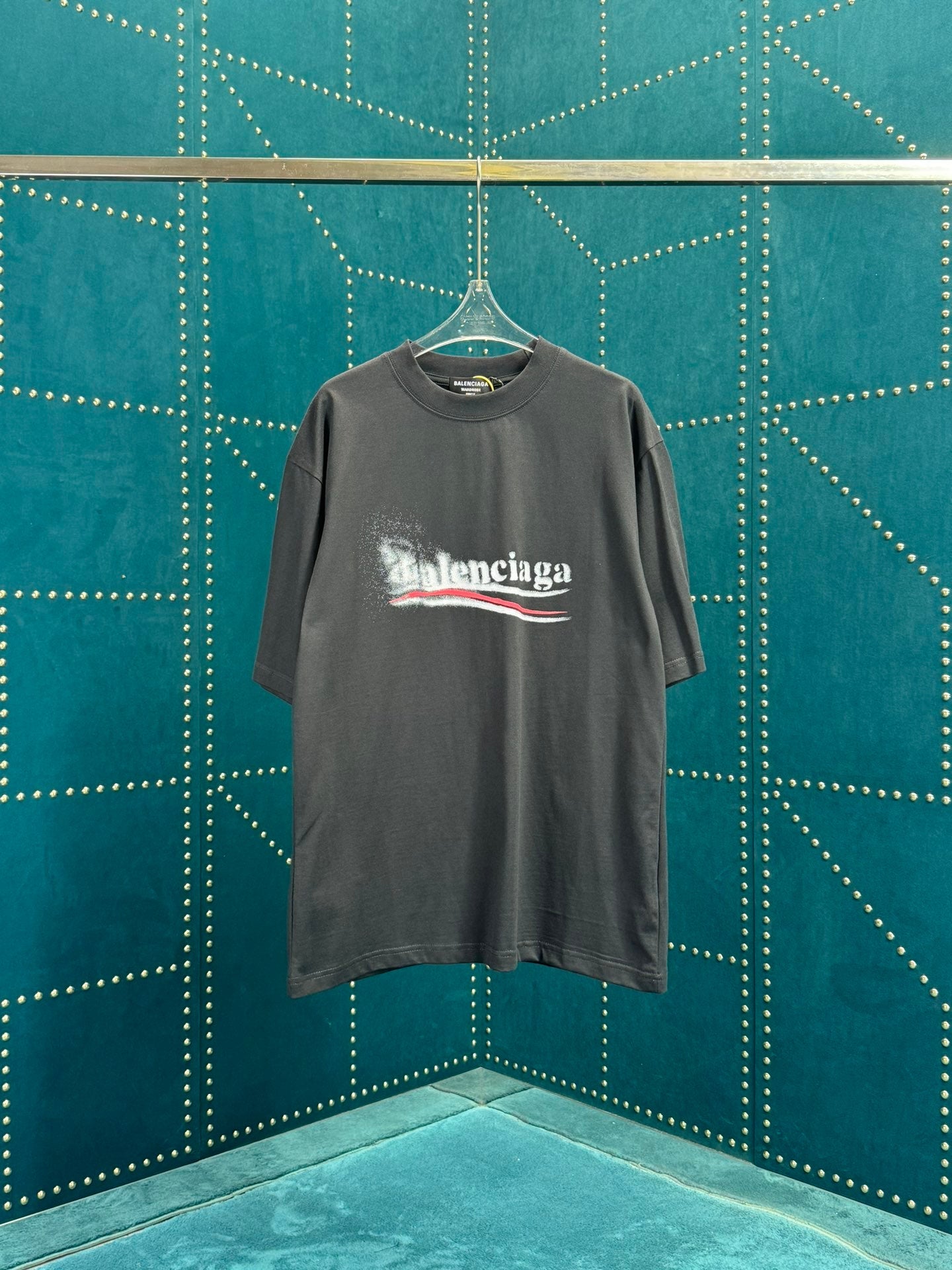 Balenciaga T-shirt NO.6