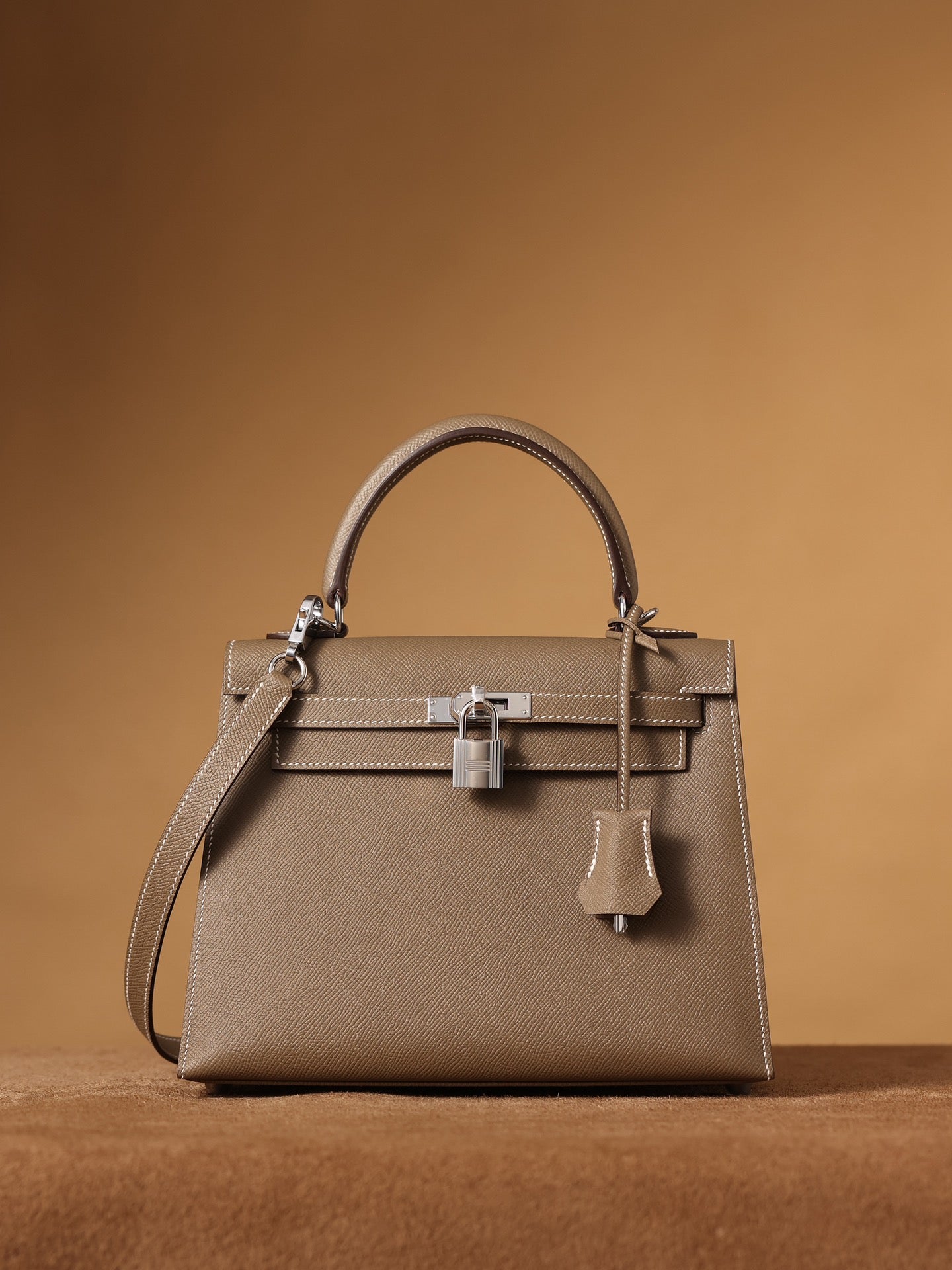 Hermès Kelly 25 Handbag