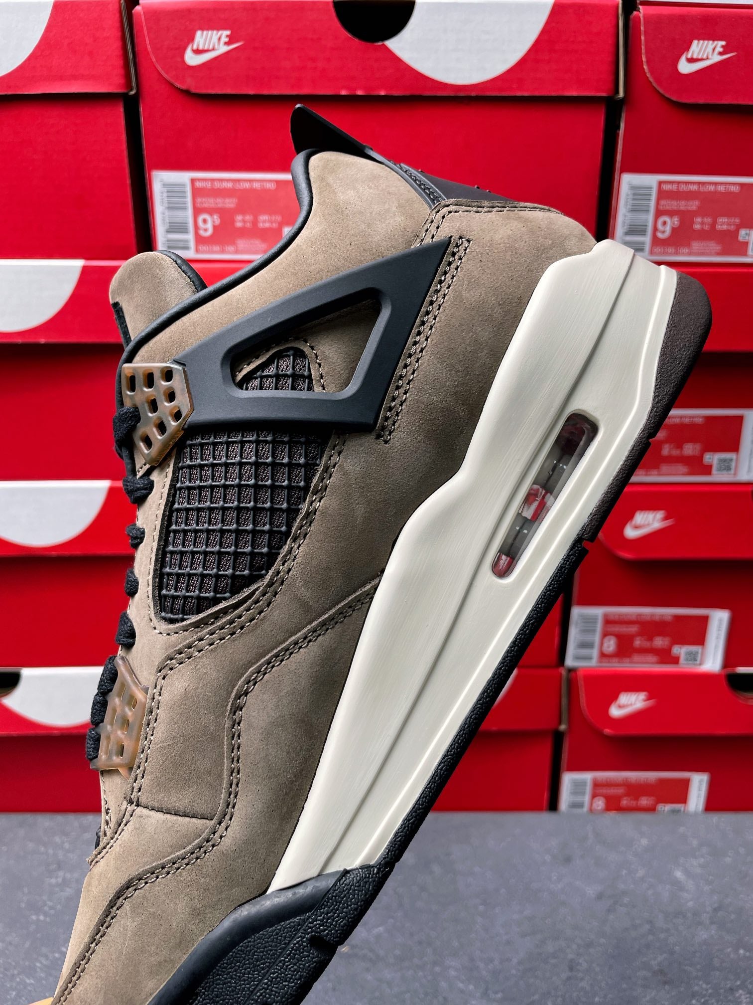 GX Batch-Travis Scott × Air Jordan 4