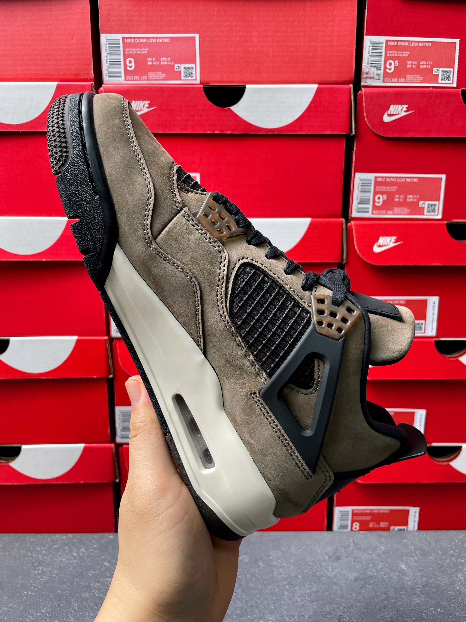GX Batch-Travis Scott × Air Jordan 4