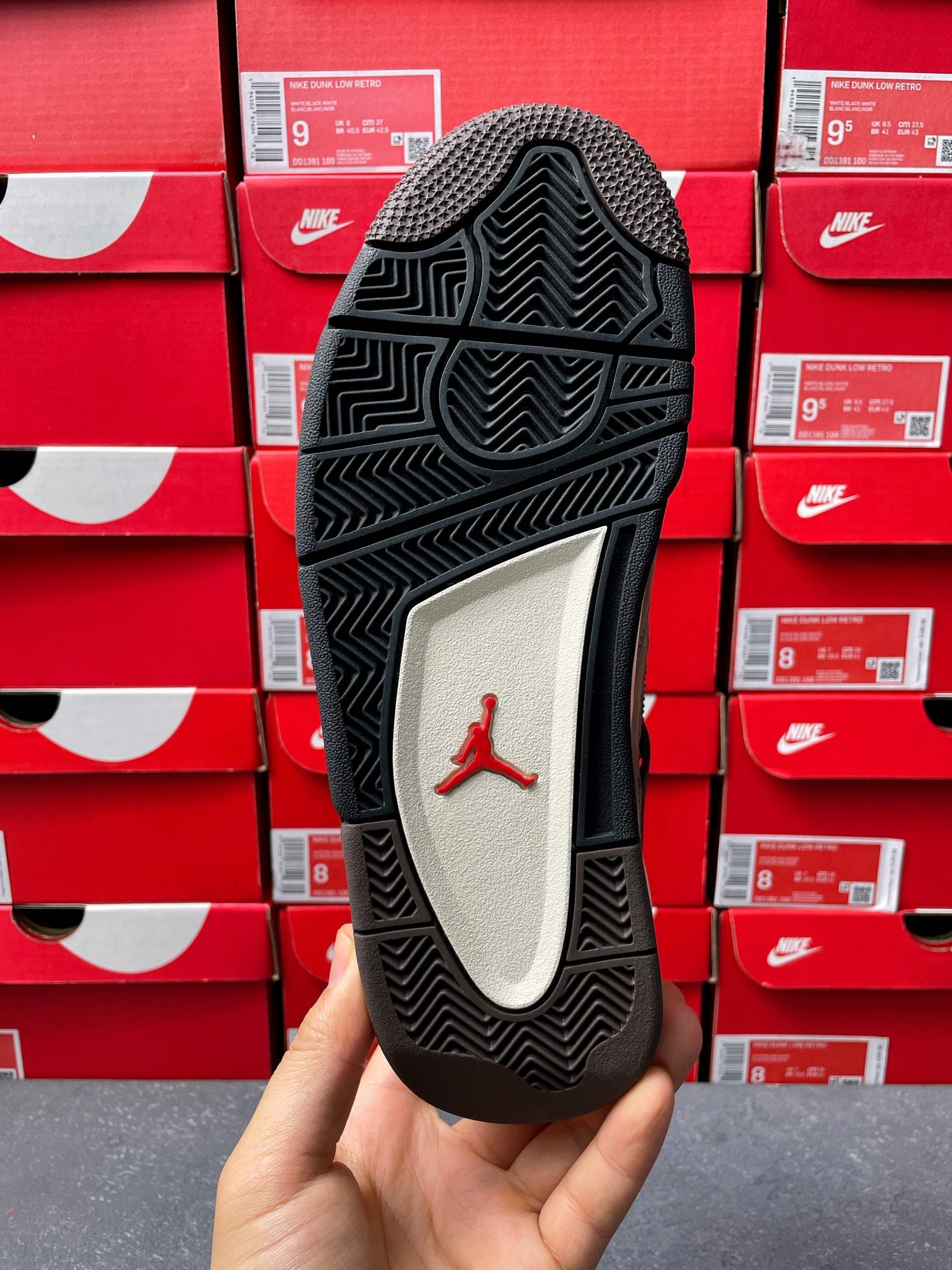 GX Batch-Travis Scott × Air Jordan 4